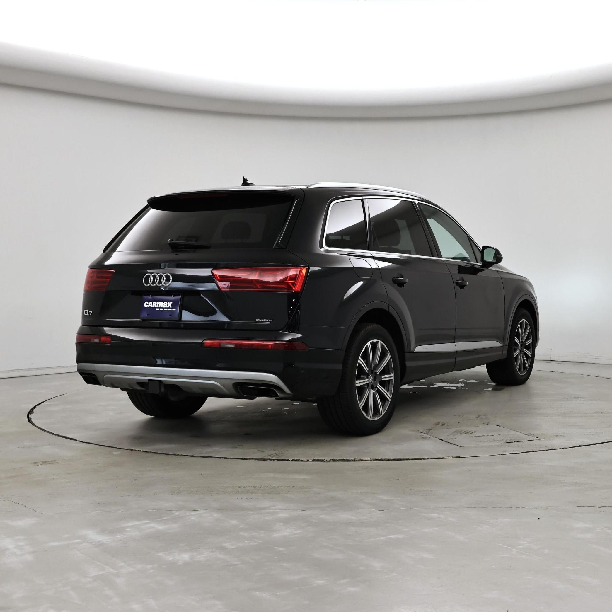 Thumbnail: 2019 Audi Q7 - 8