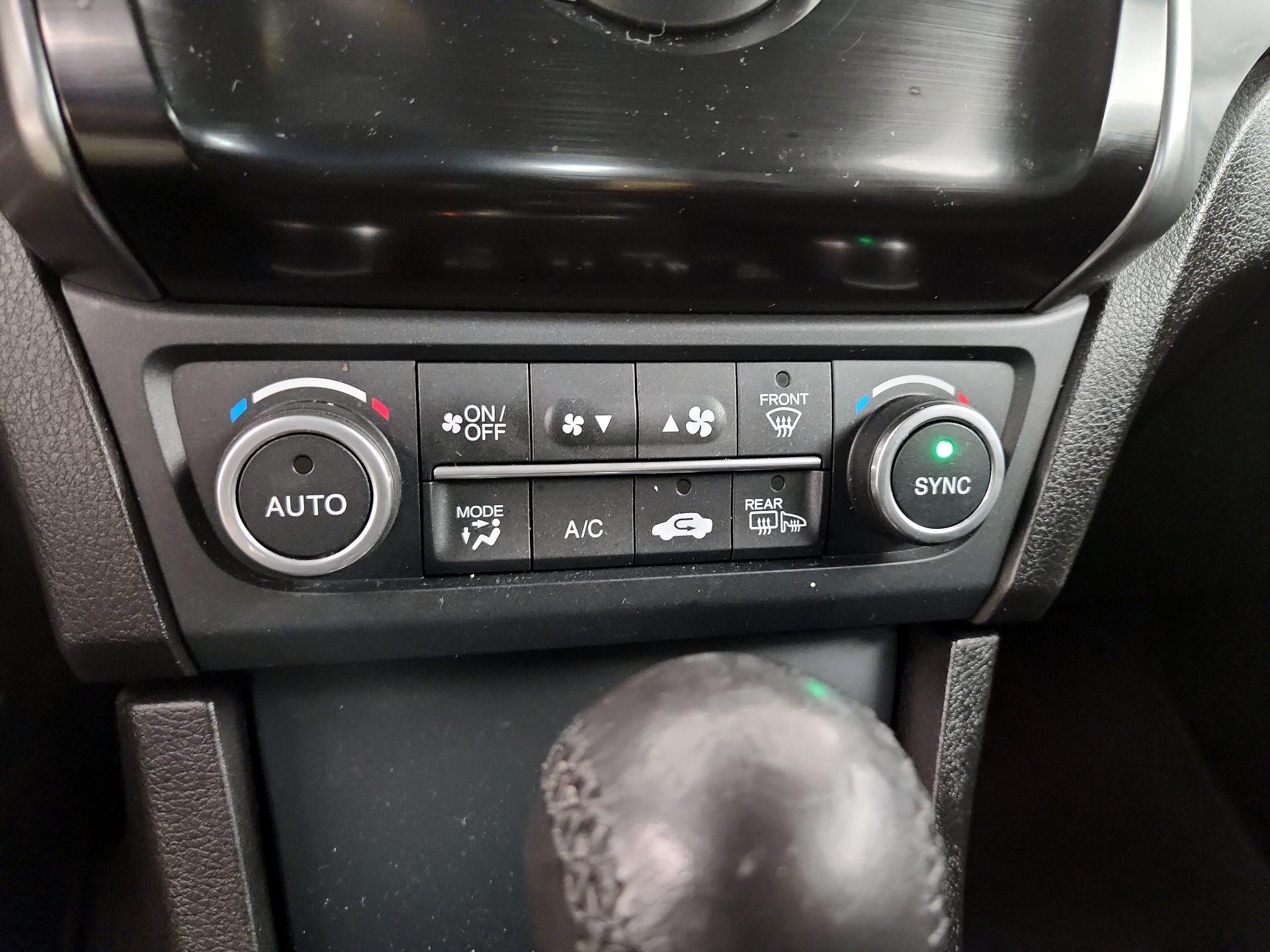 Thumbnail: 2019 Acura ILX - 14