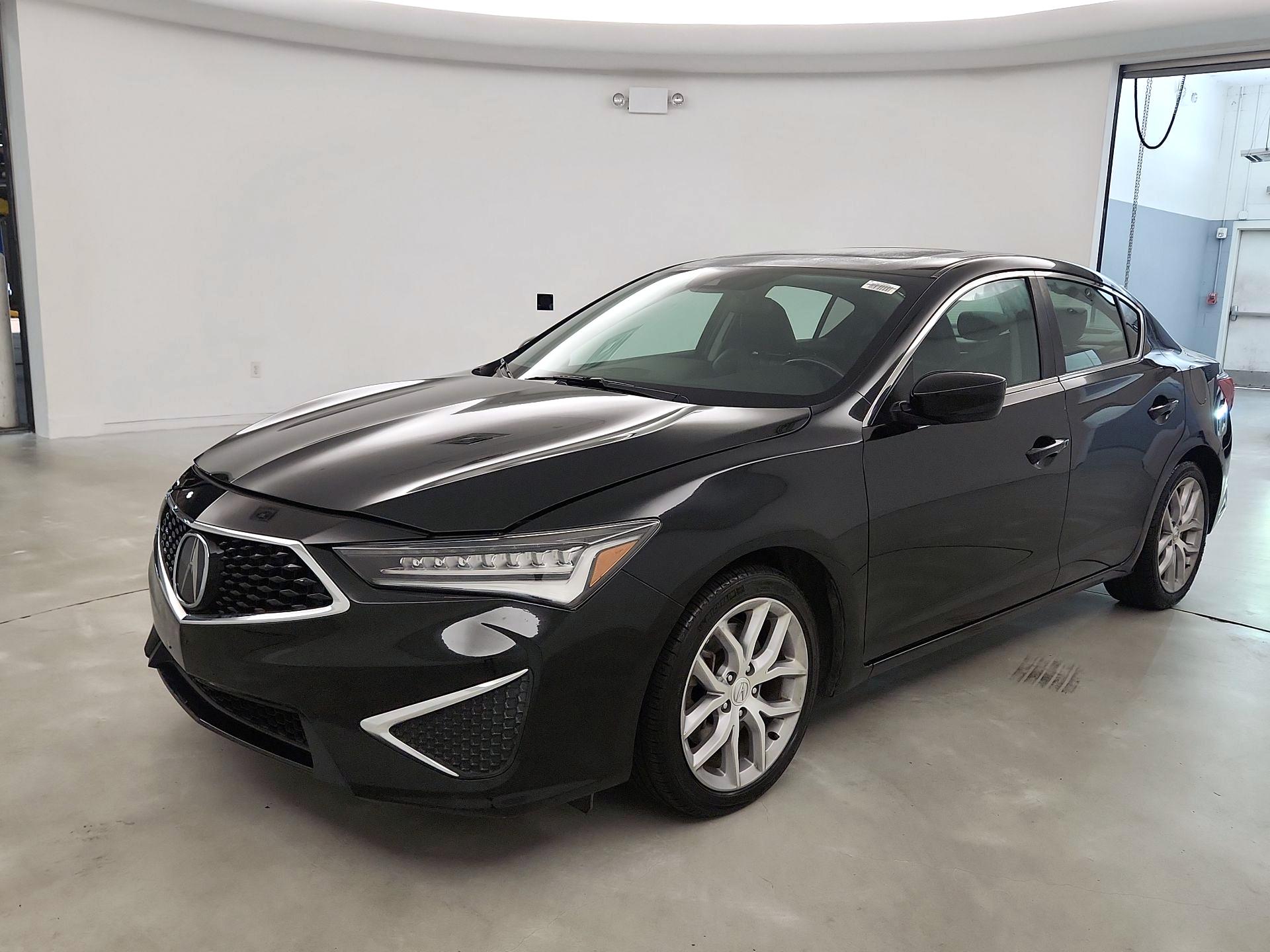 Thumbnail: 2019 Acura ILX - 3