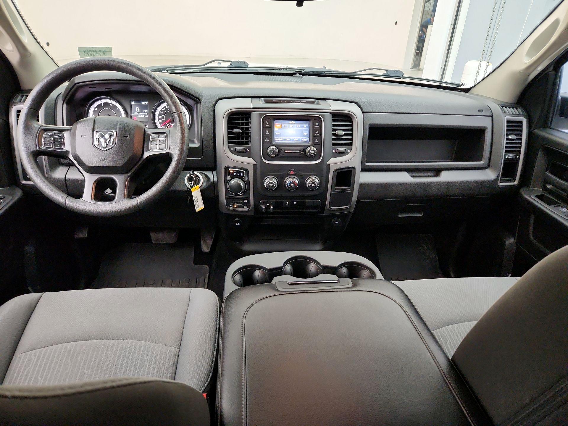 Thumbnail: 2023 RAM 1500 Classic - 9