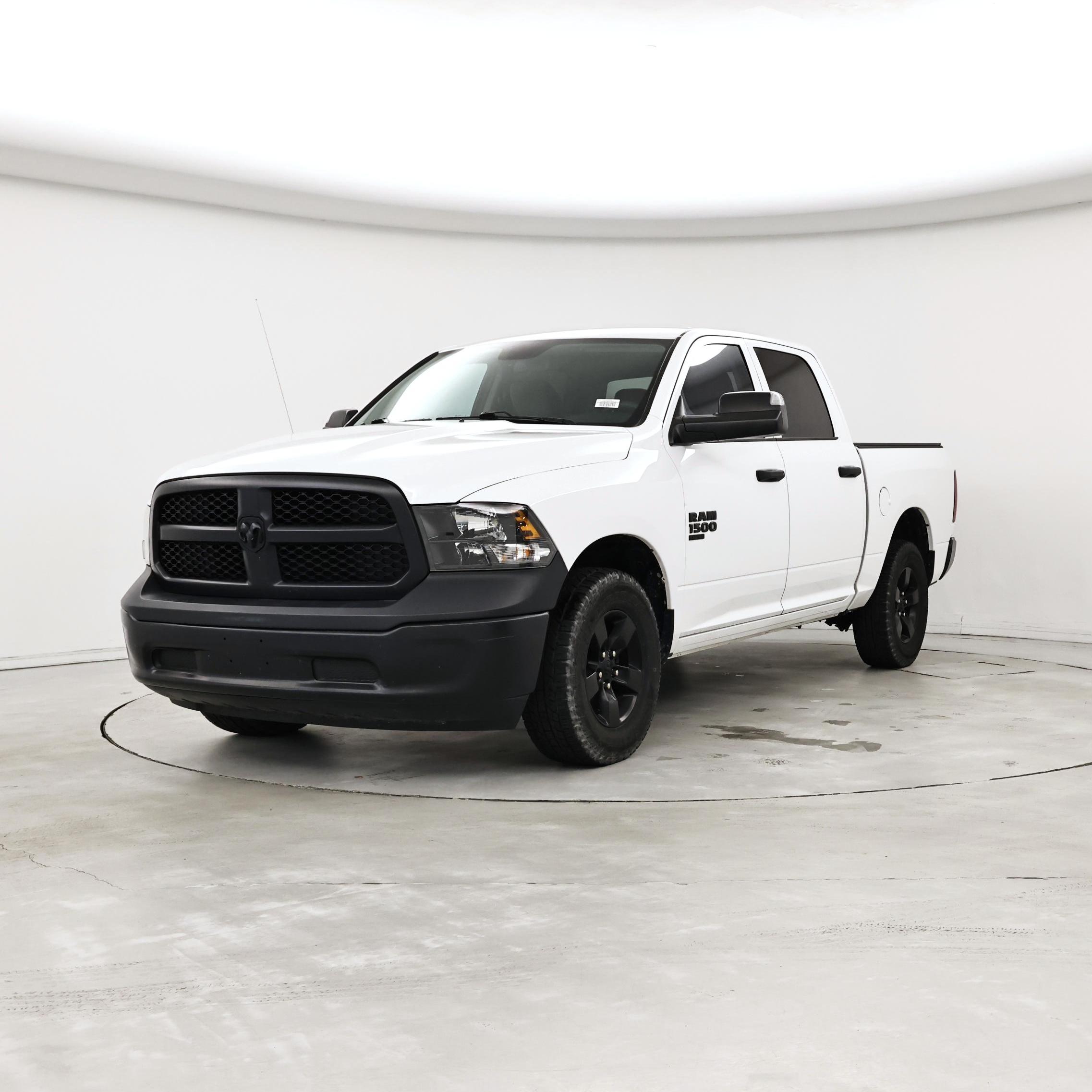 Thumbnail: 2023 RAM 1500 Classic - 4
