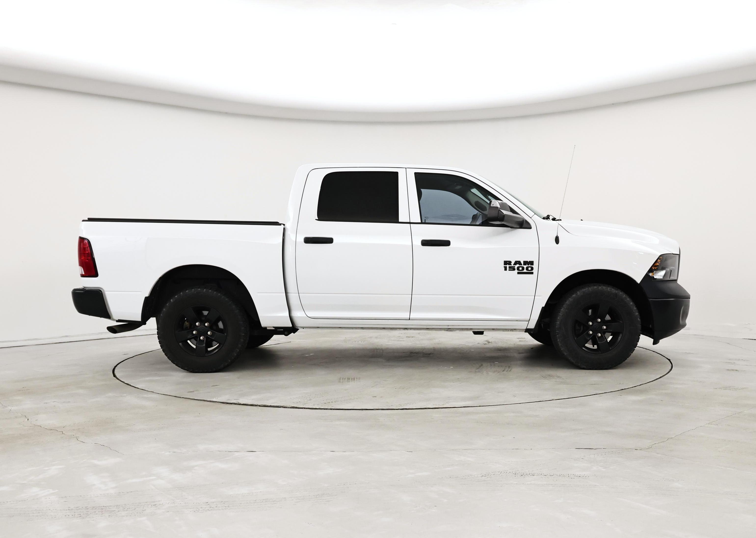 Thumbnail: 2023 RAM 1500 Classic - 7