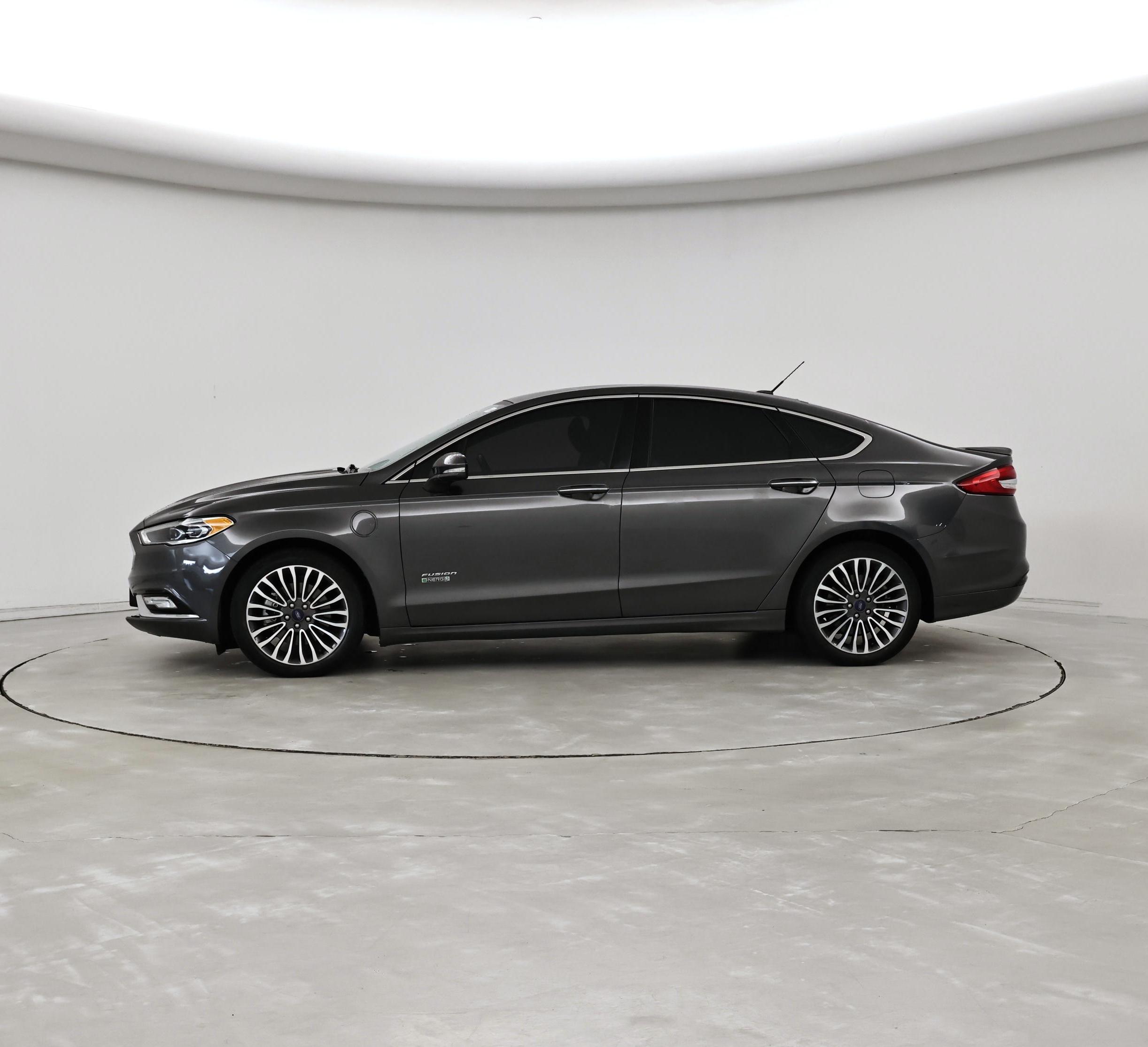 Thumbnail: 2017 Ford Fusion - 3