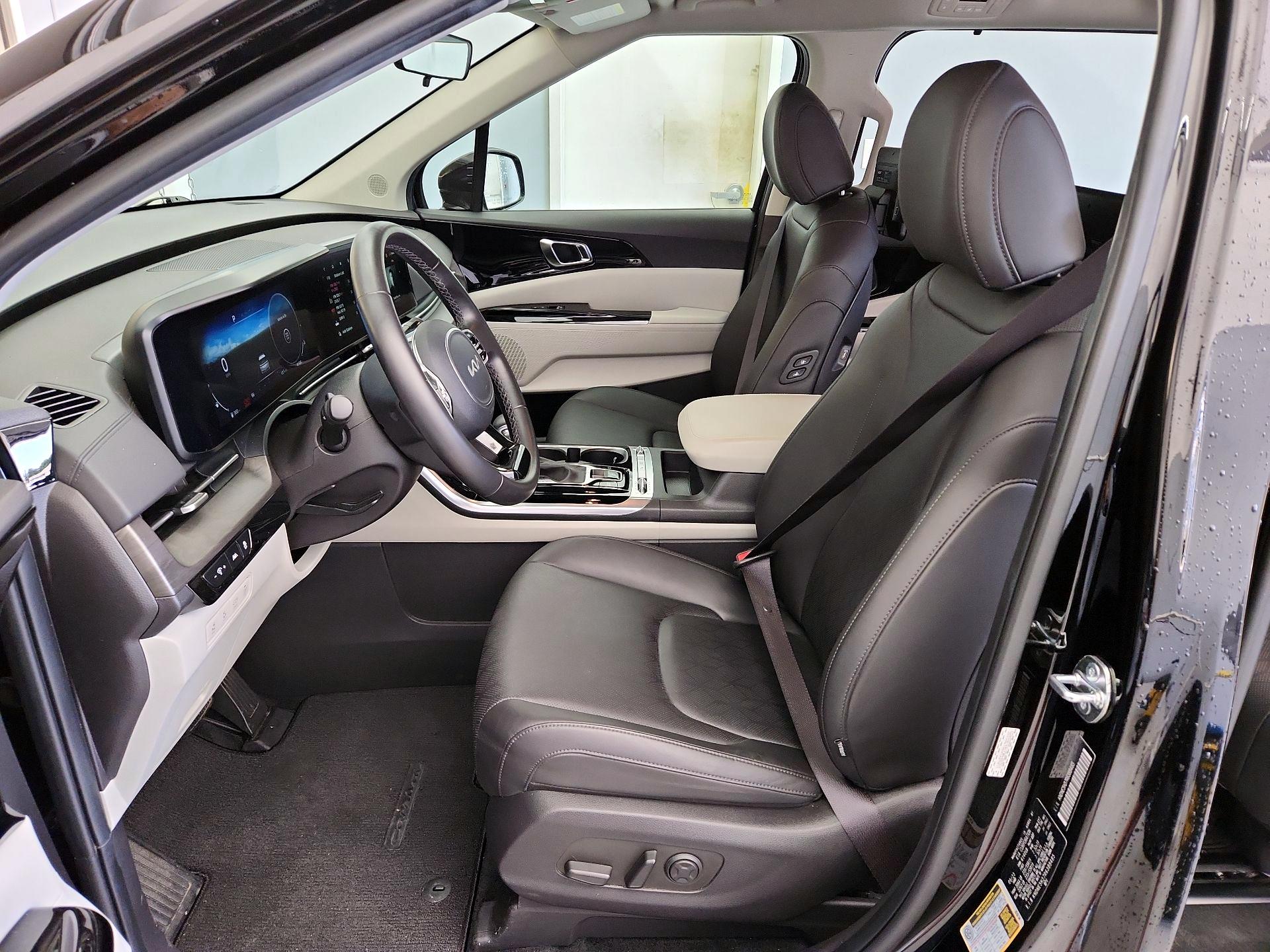 Thumbnail: 2024 Kia Carnival - 11