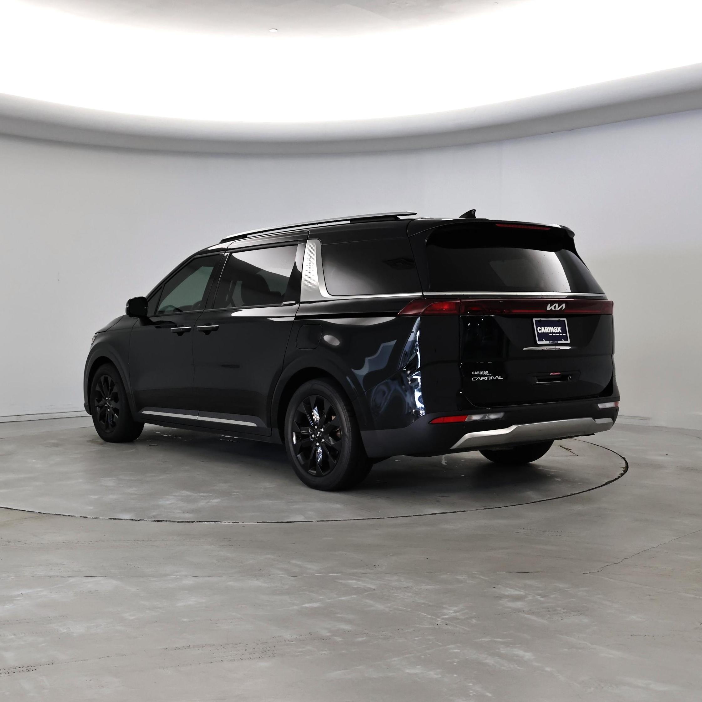 Thumbnail: 2024 Kia Carnival - 2