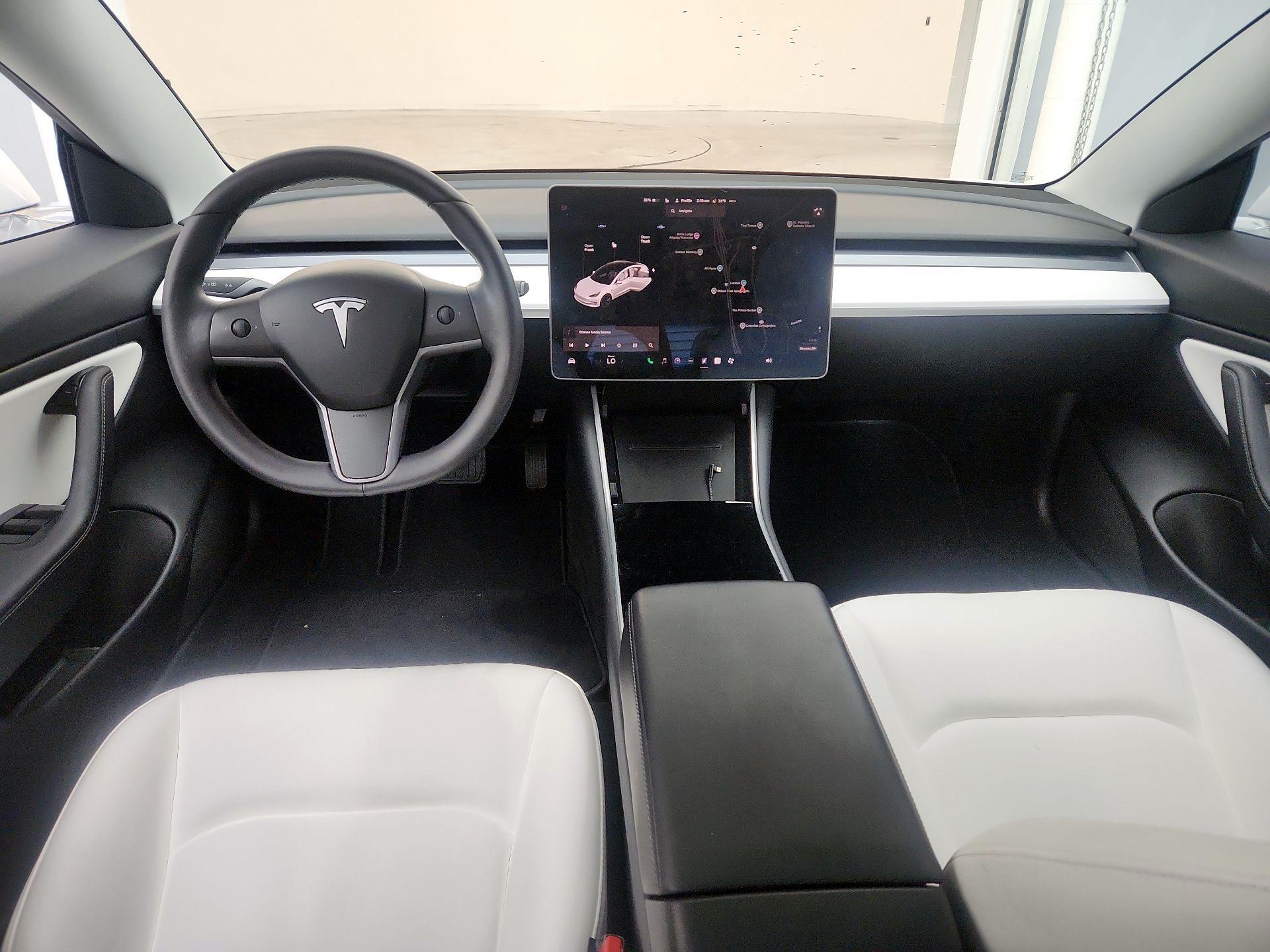 Thumbnail: 2020 Tesla Model 3 - 9