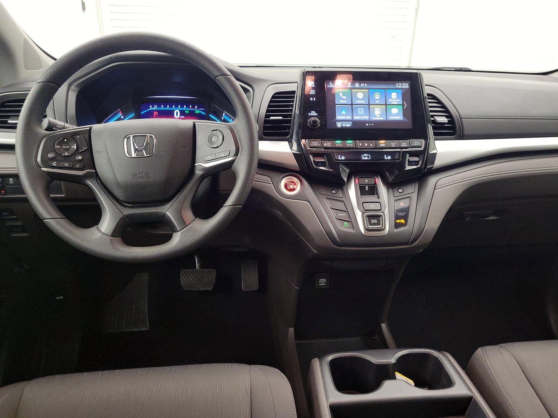 Thumbnail: 2019 Honda Odyssey - 9