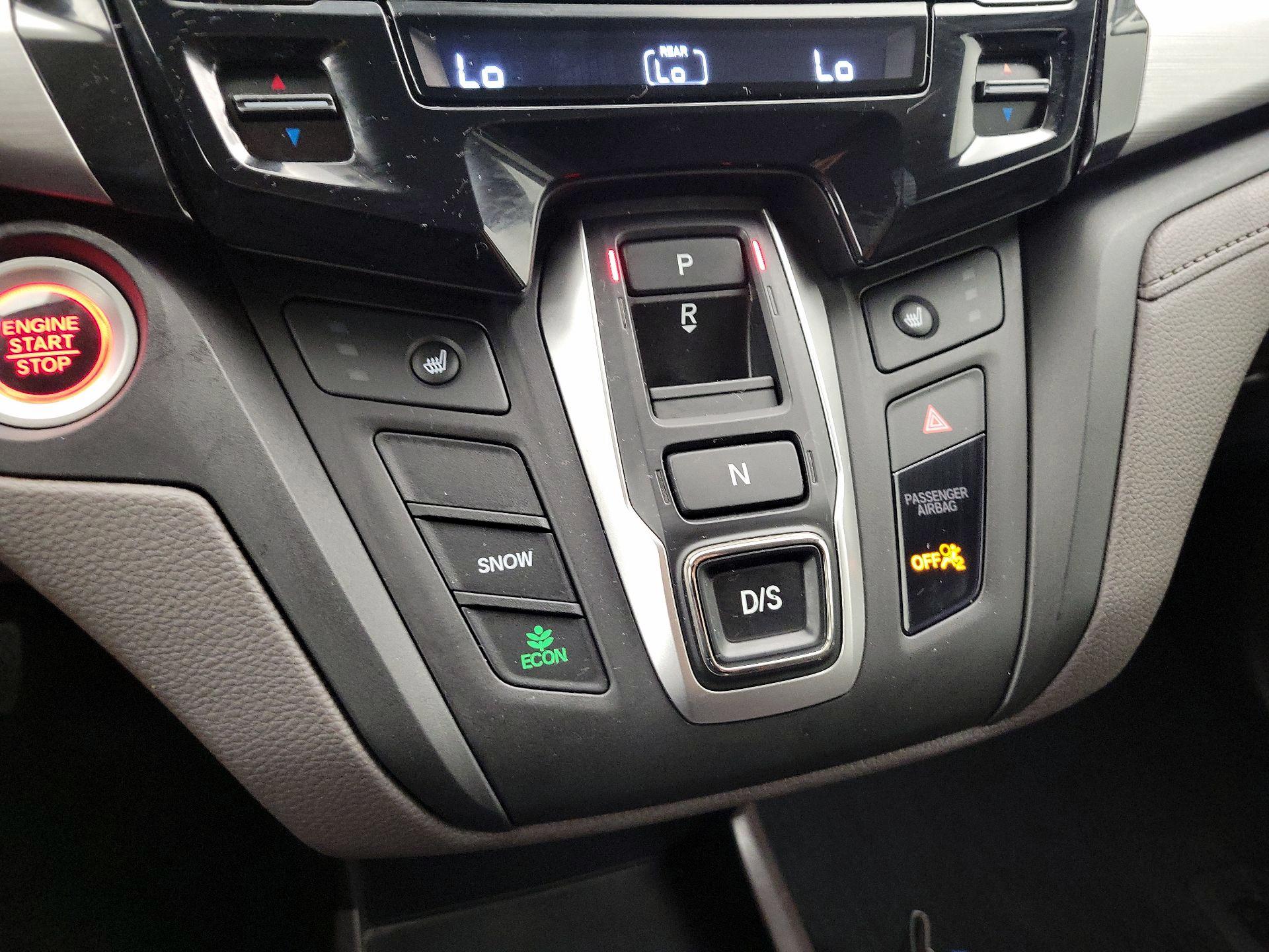 Thumbnail: 2019 Honda Odyssey - 17