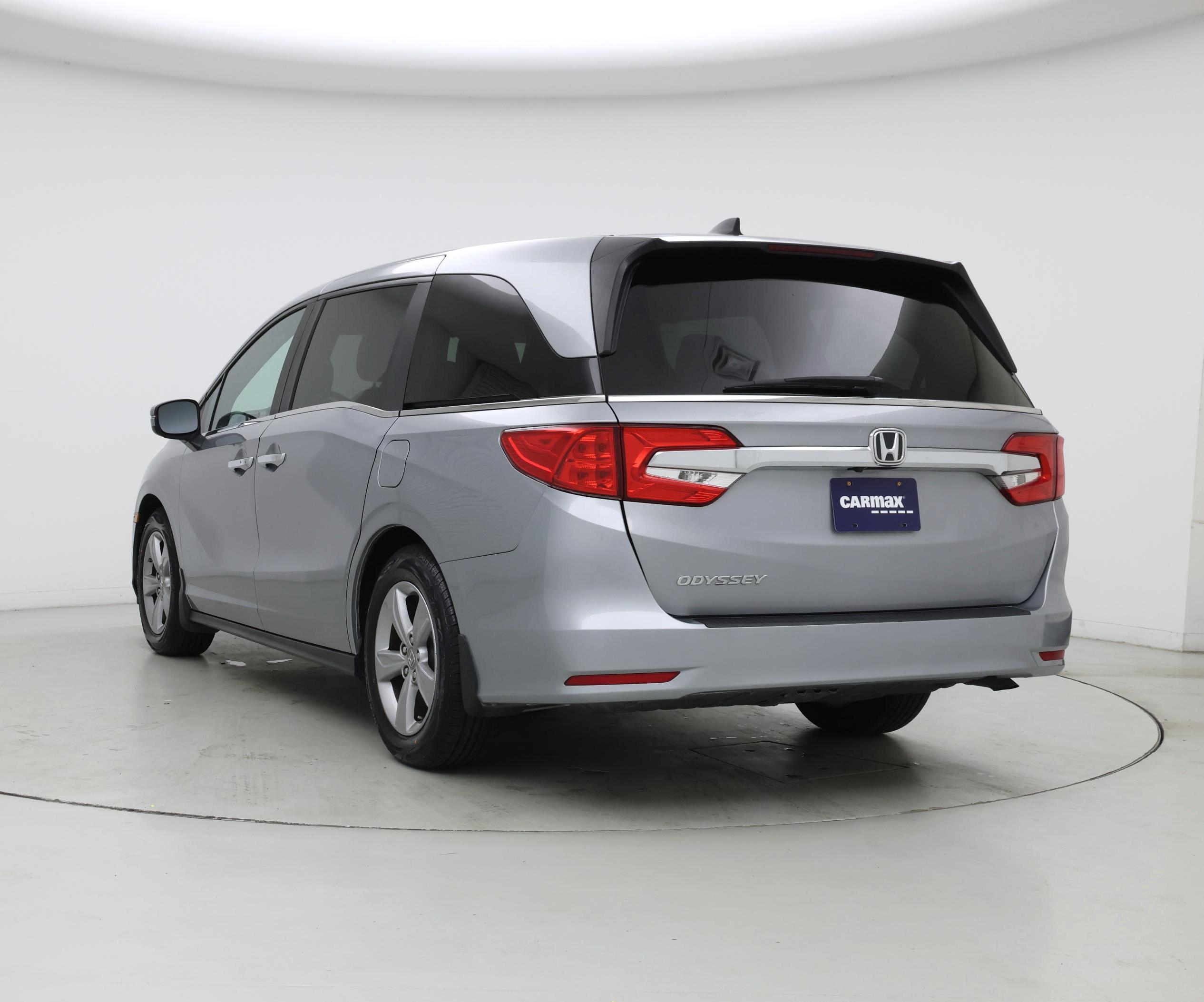 Thumbnail: 2019 Honda Odyssey - 2