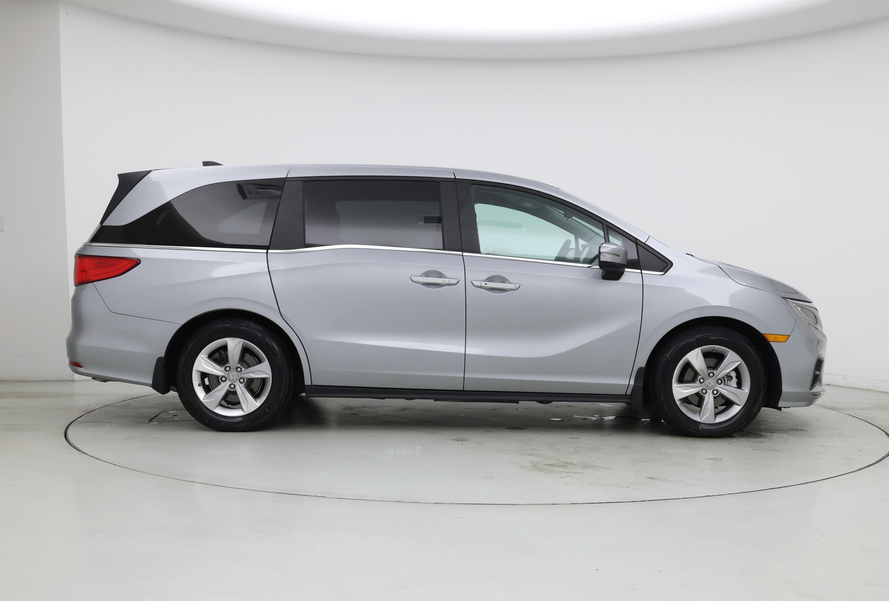 Thumbnail: 2019 Honda Odyssey - 7