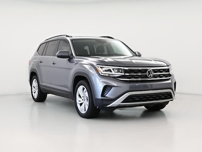 Gray 2023 Volkswagen Atlas SE w/Tech
