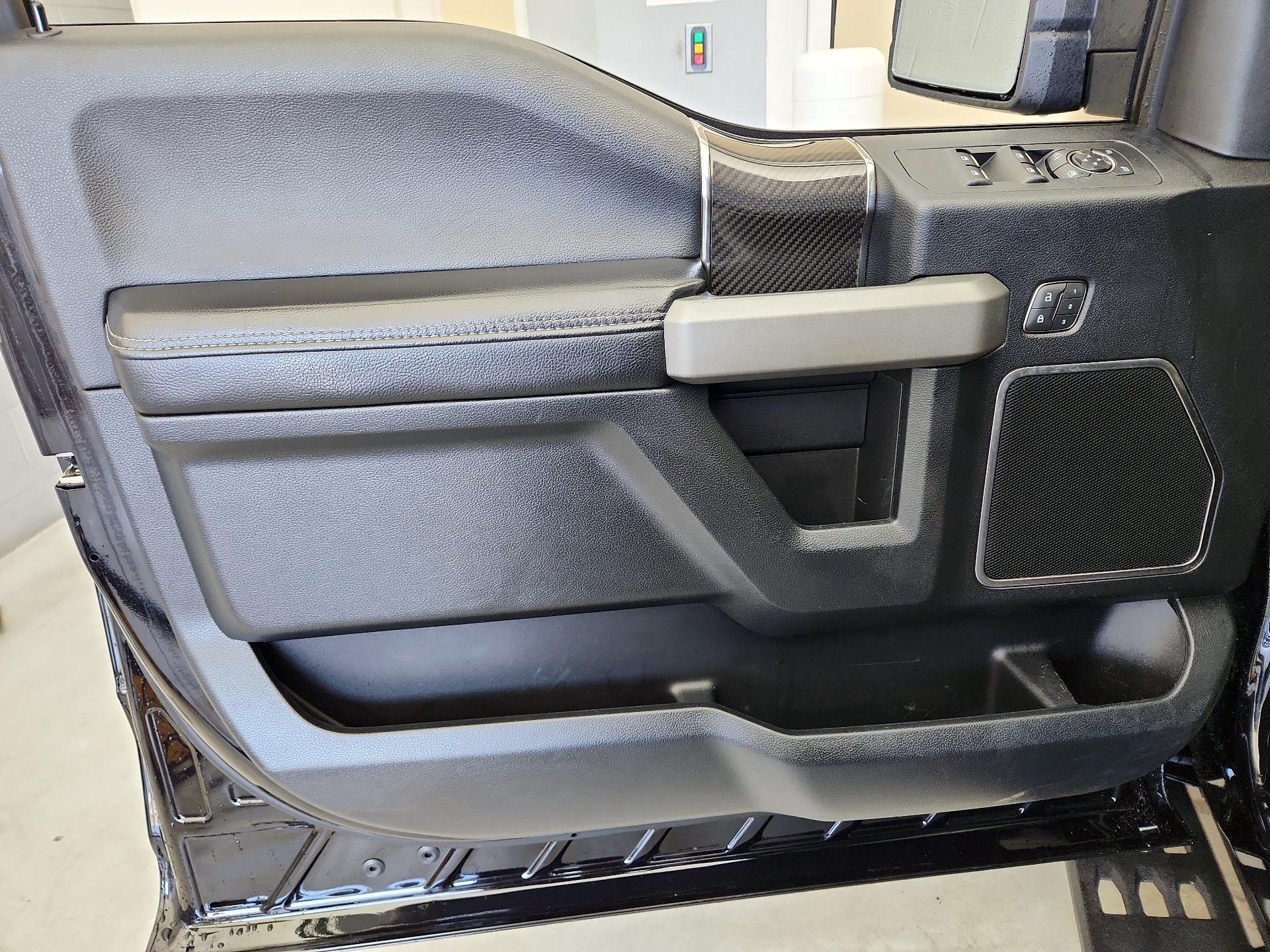 Thumbnail: 2019 Ford F-150 - 12