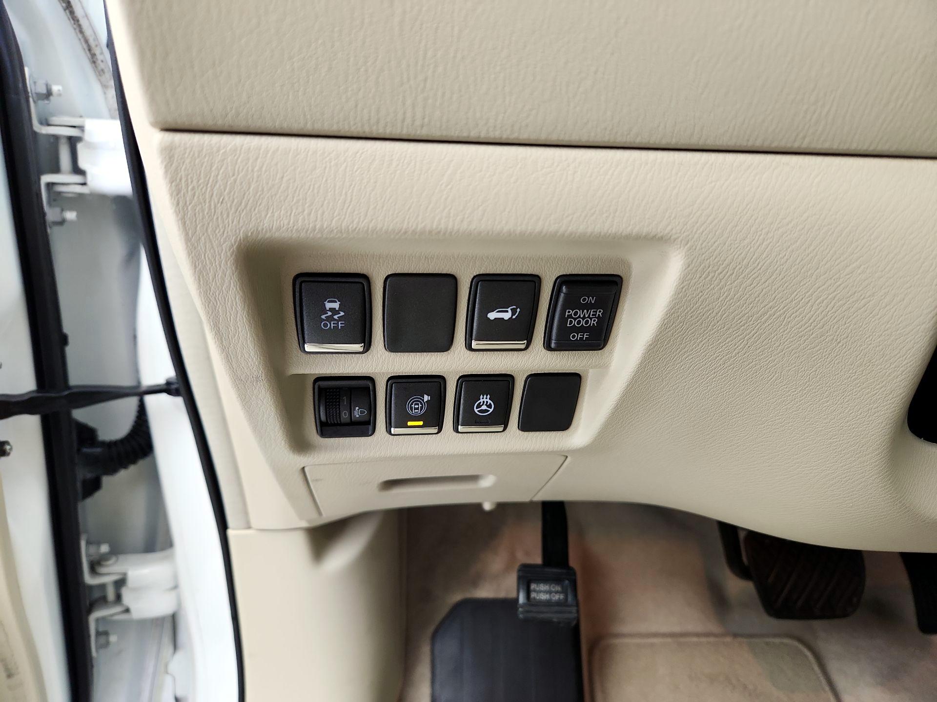 Thumbnail: 2014 INFINITI QX60 - 13