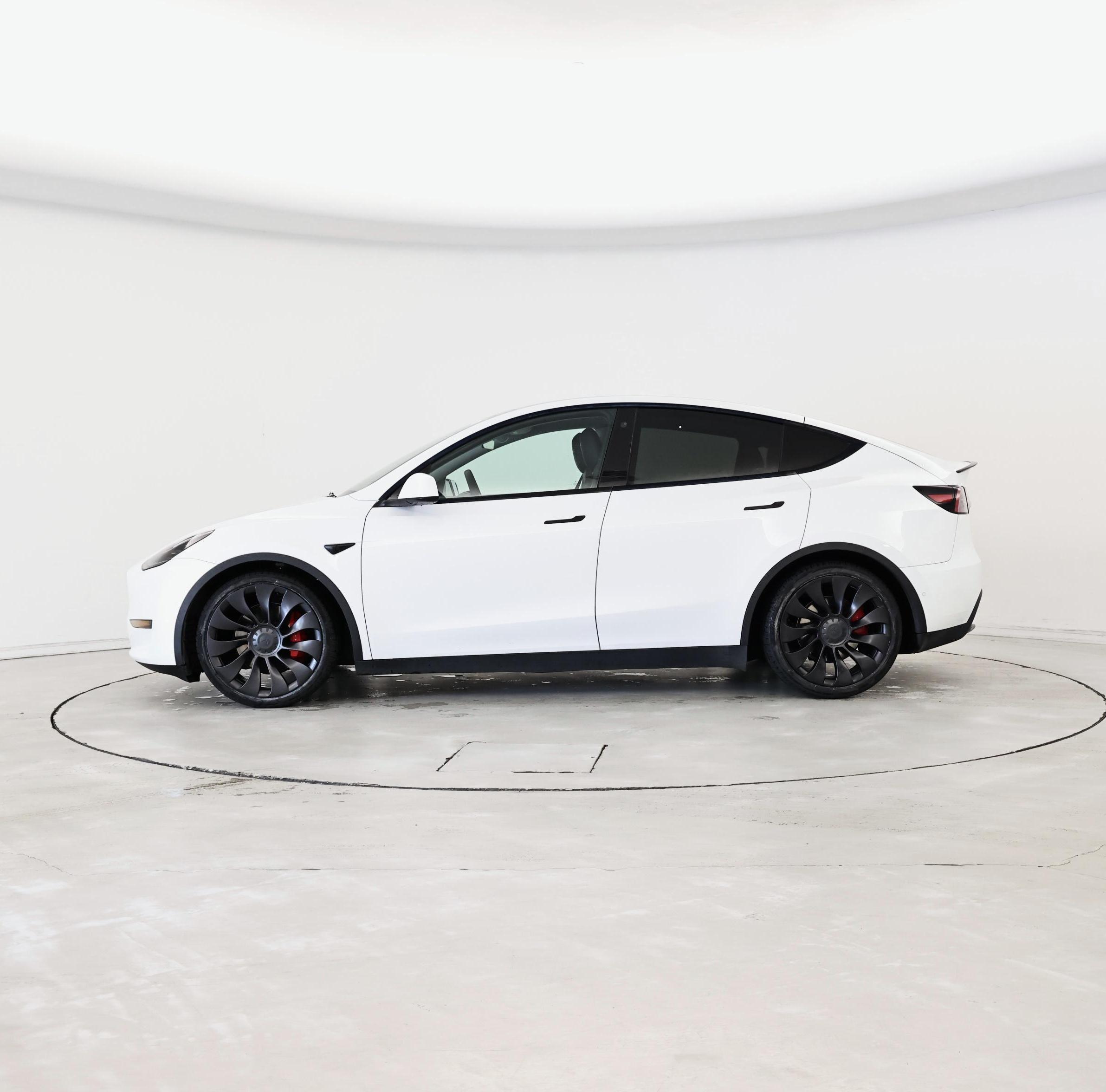 Thumbnail: 2022 Tesla Model Y - 3