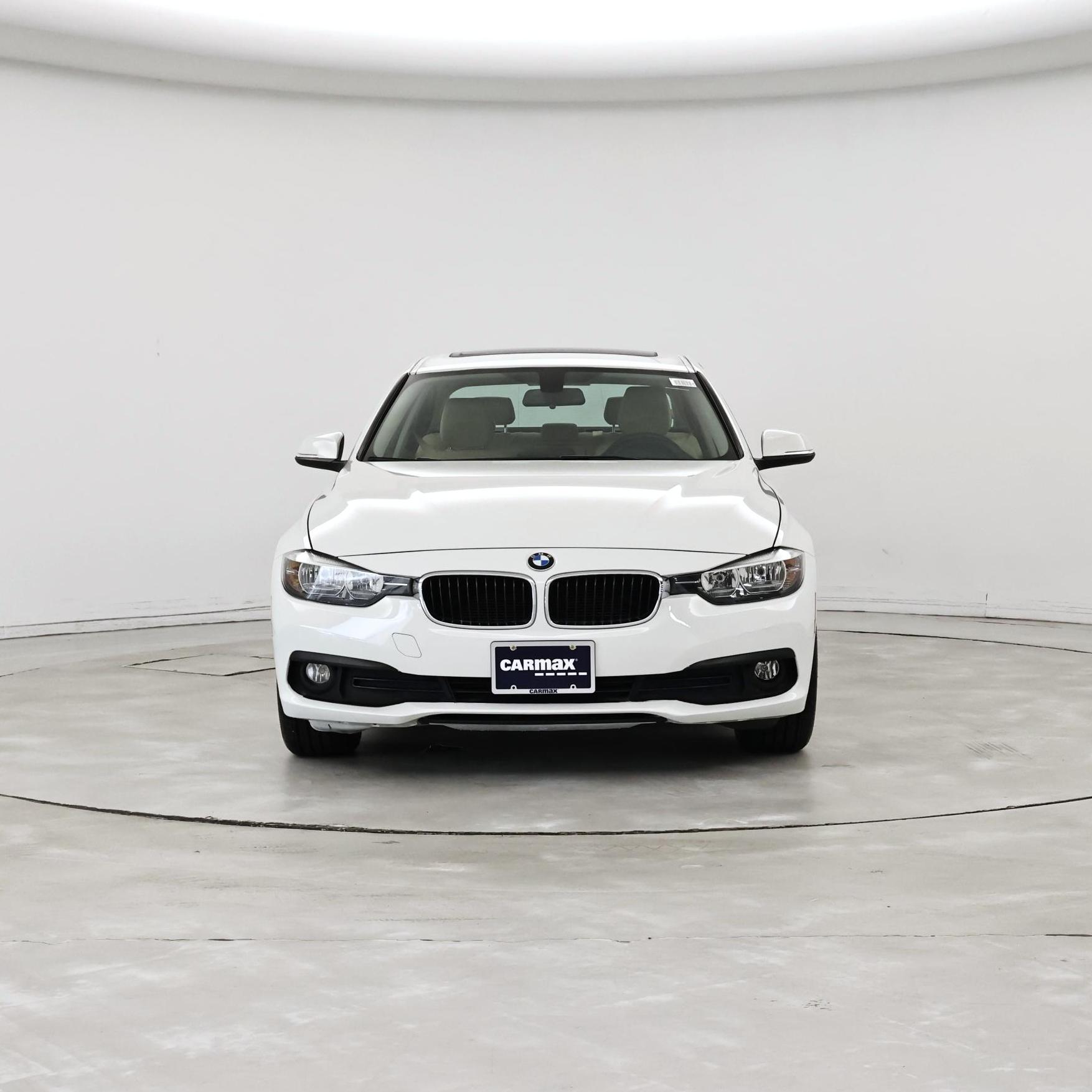 Thumbnail: 2017 BMW 3 Series - 5