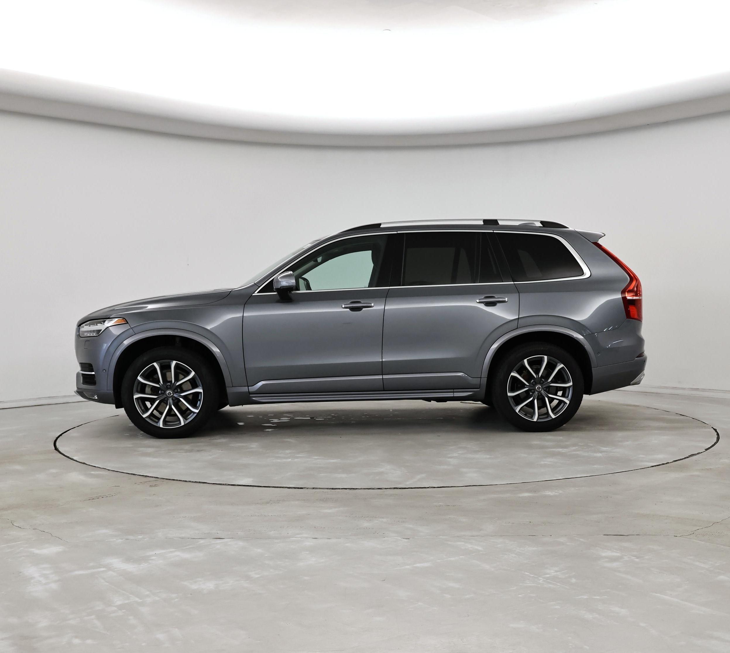 Thumbnail: 2018 Volvo XC90 - 3