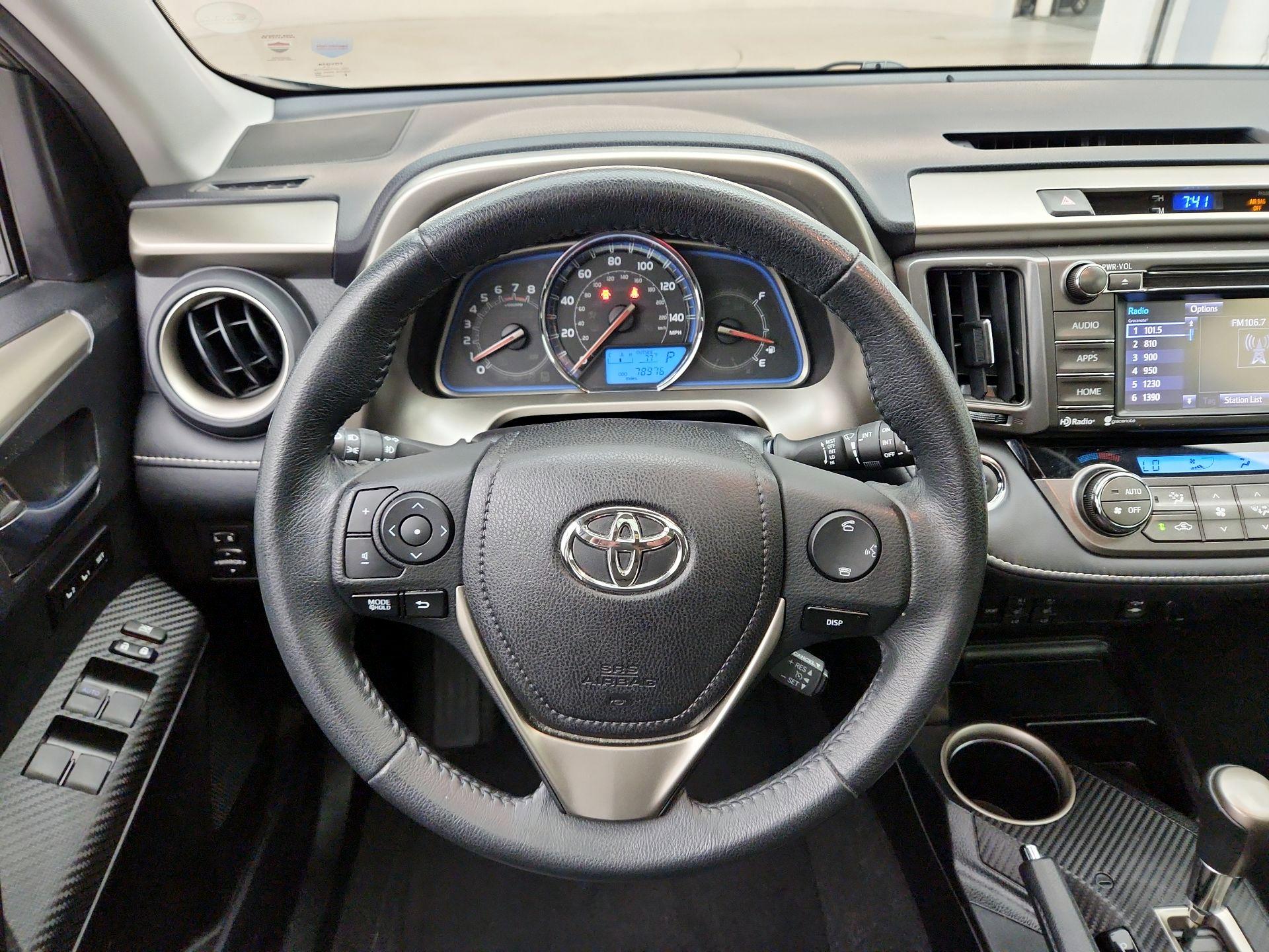 Thumbnail: 2015 Toyota RAV4 - 10