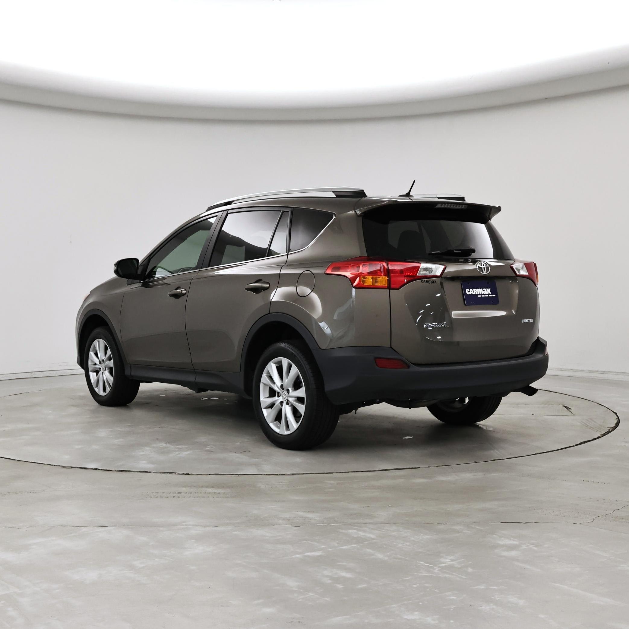 Thumbnail: 2015 Toyota RAV4 - 2