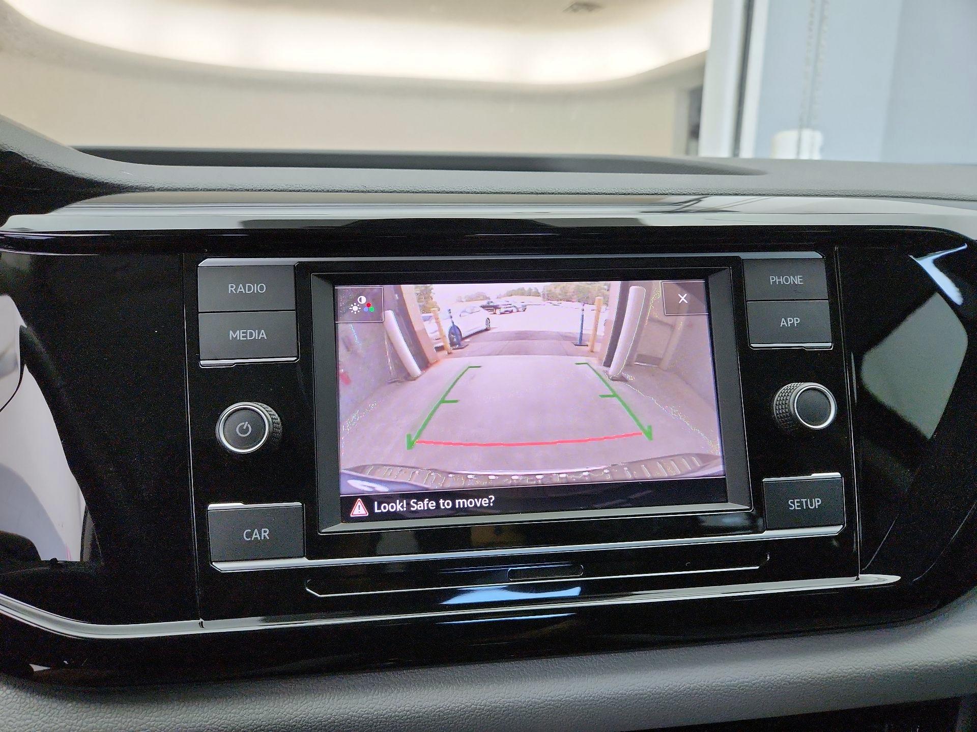 Thumbnail: 2024 Volkswagen Taos - 14