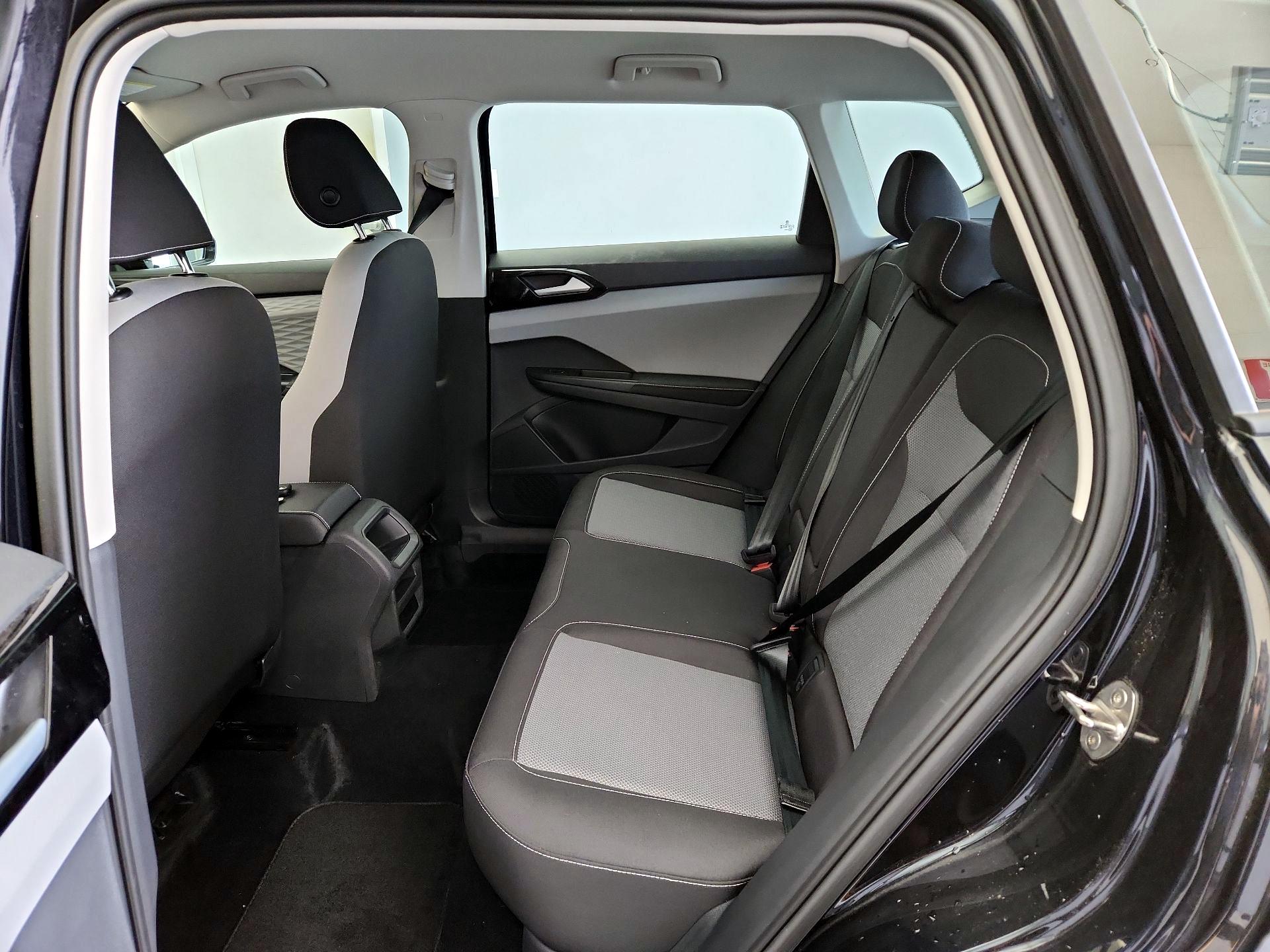 Thumbnail: 2024 Volkswagen Taos - 19