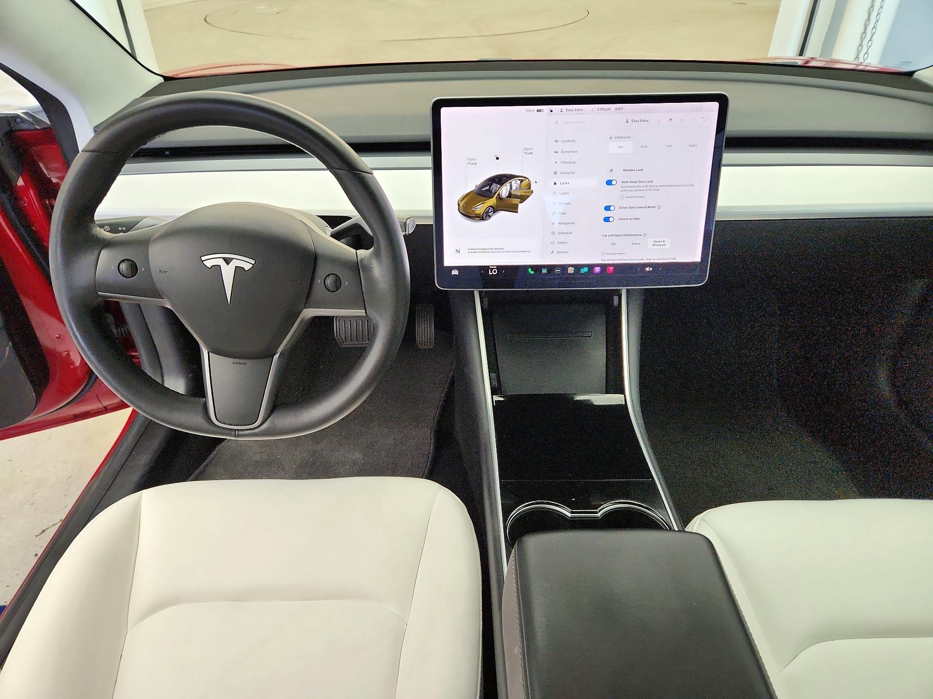 Thumbnail: 2019 Tesla Model 3 - 9