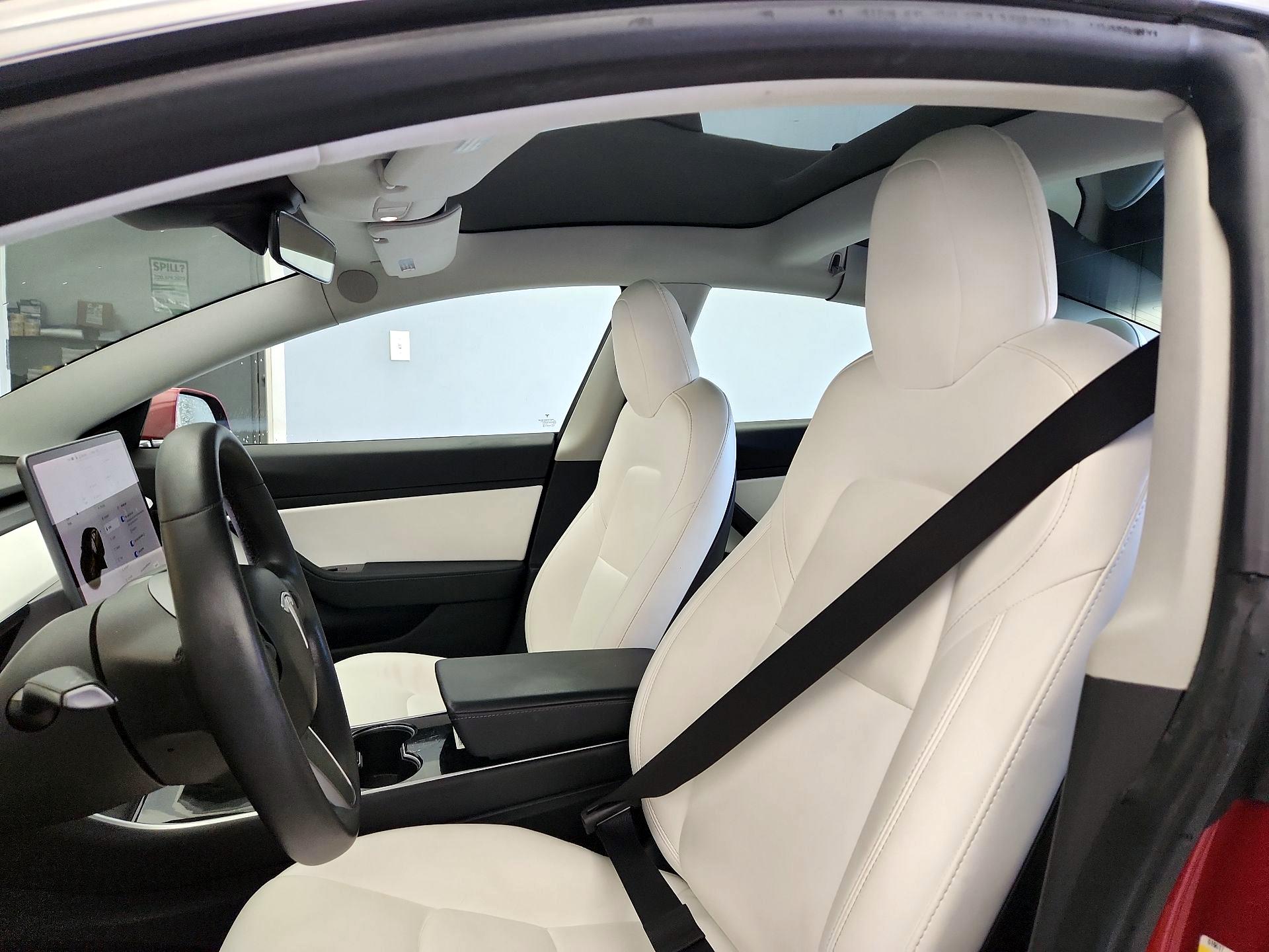 Thumbnail: 2019 Tesla Model 3 - 18