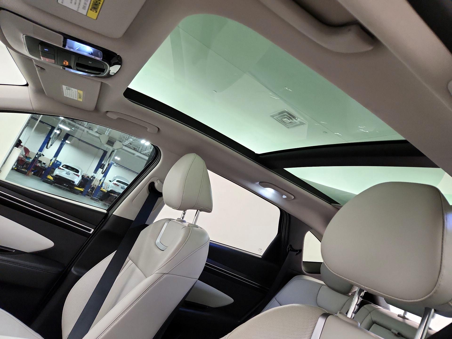 Thumbnail: 2023 Hyundai Tucson - 19
