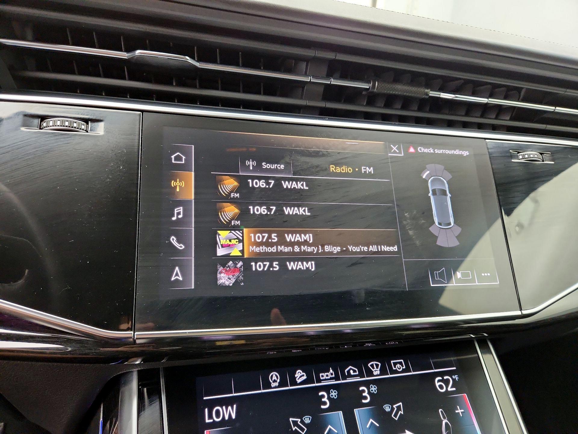 Thumbnail: 2020 Audi Q8 - 15