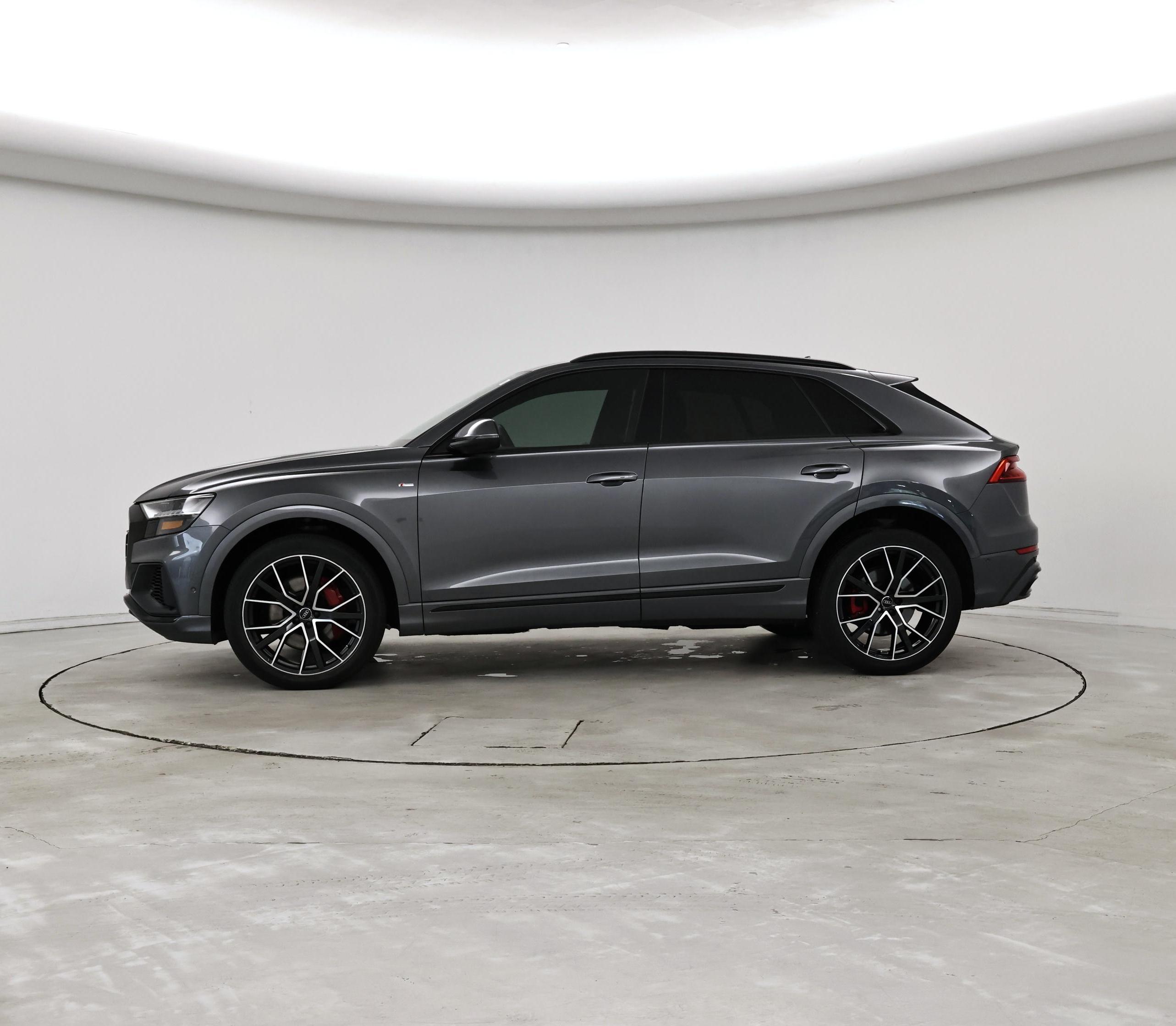Thumbnail: 2020 Audi Q8 - 3
