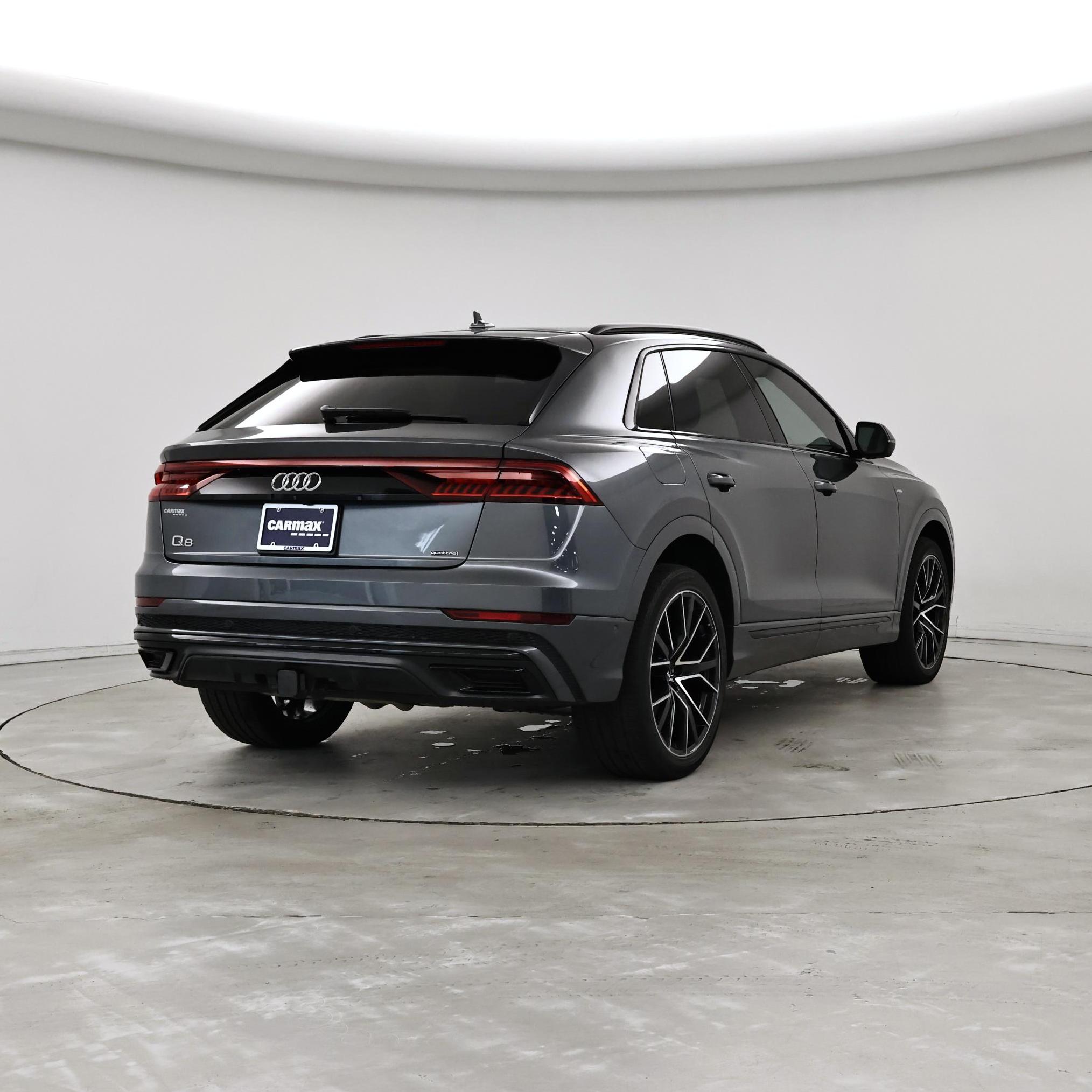 Thumbnail: 2020 Audi Q8 - 8