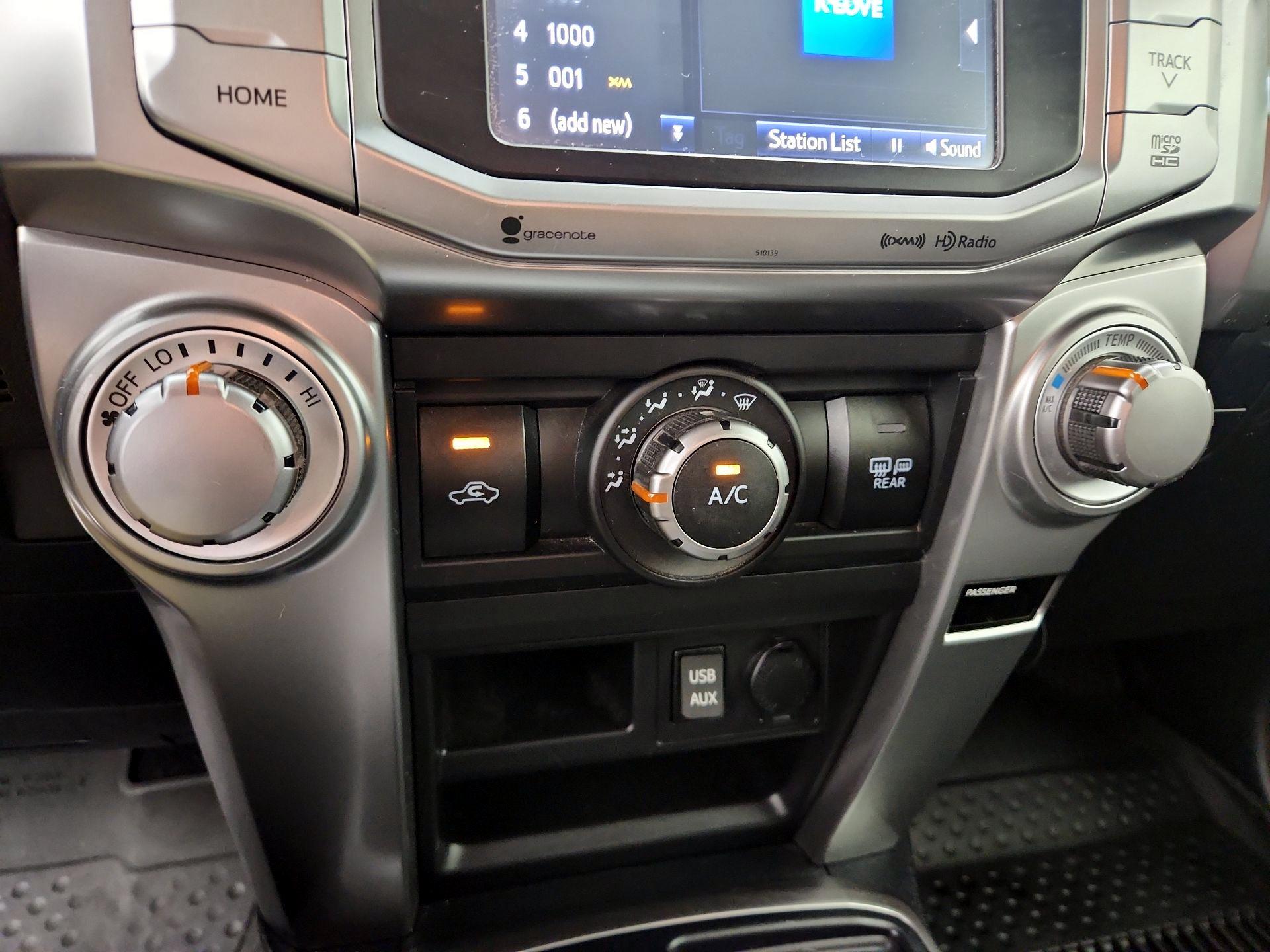 Thumbnail: 2017 Toyota 4Runner - 17
