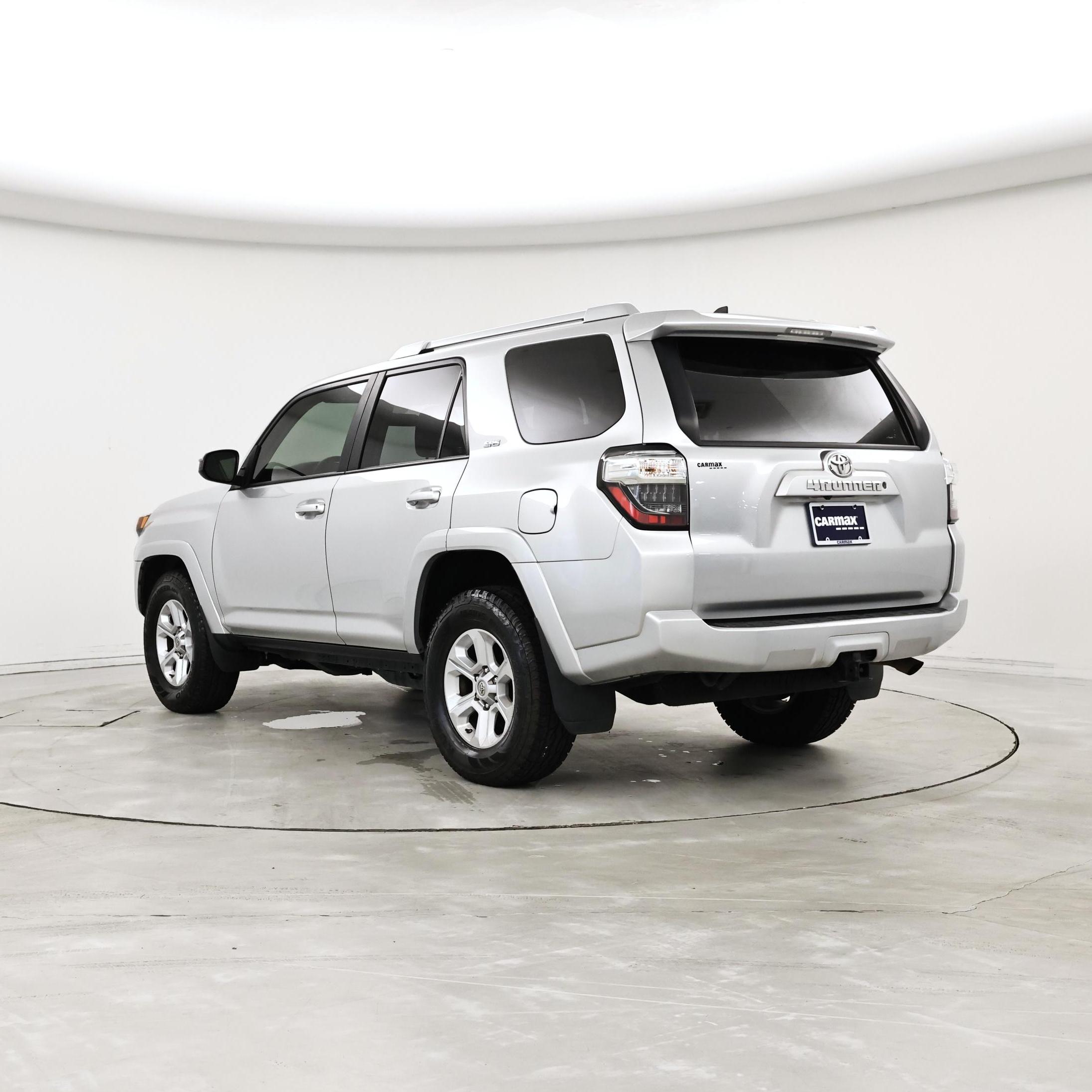 Thumbnail: 2017 Toyota 4Runner - 2