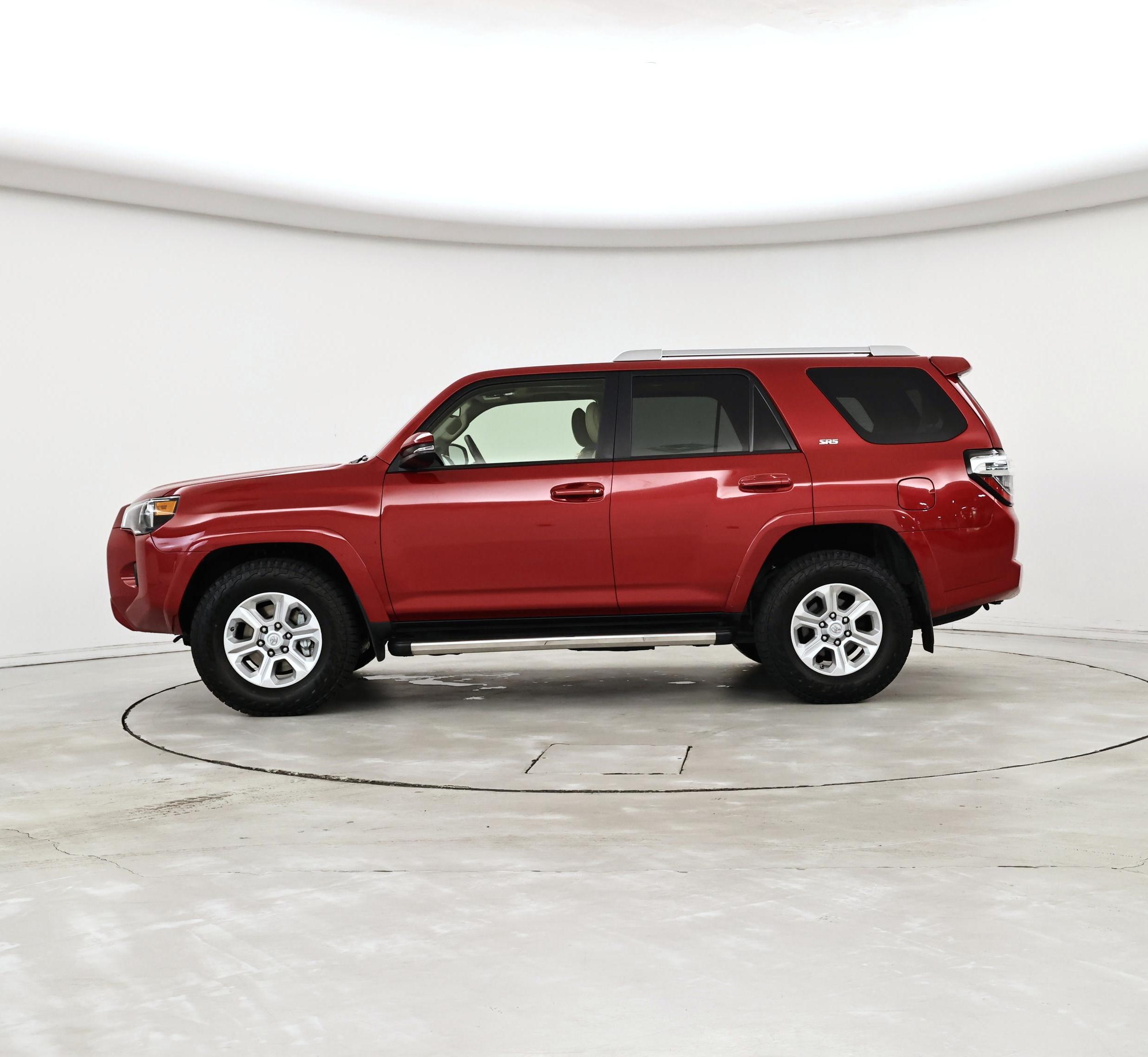 Thumbnail: 2018 Toyota 4Runner - 3
