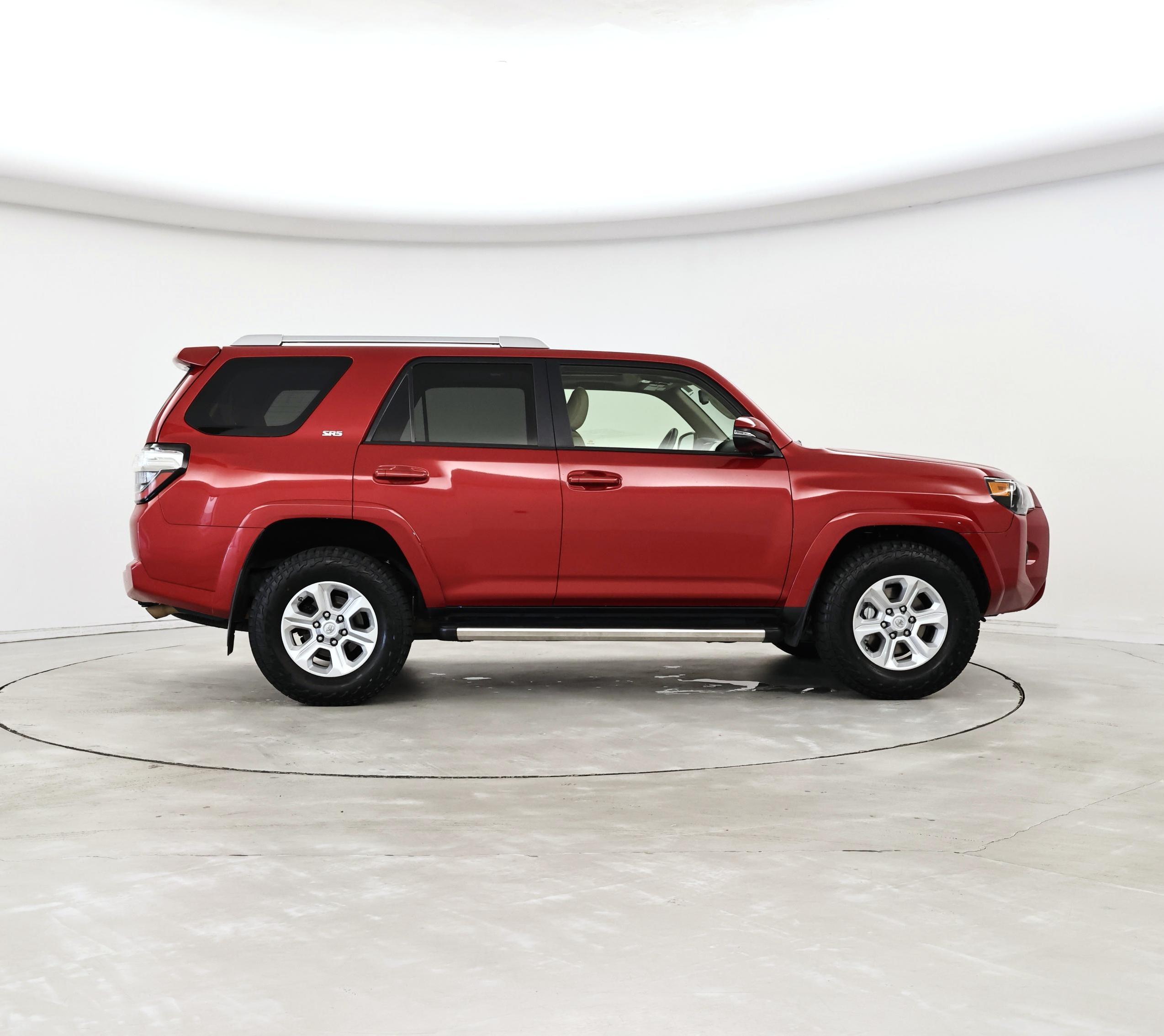 Thumbnail: 2018 Toyota 4Runner - 7