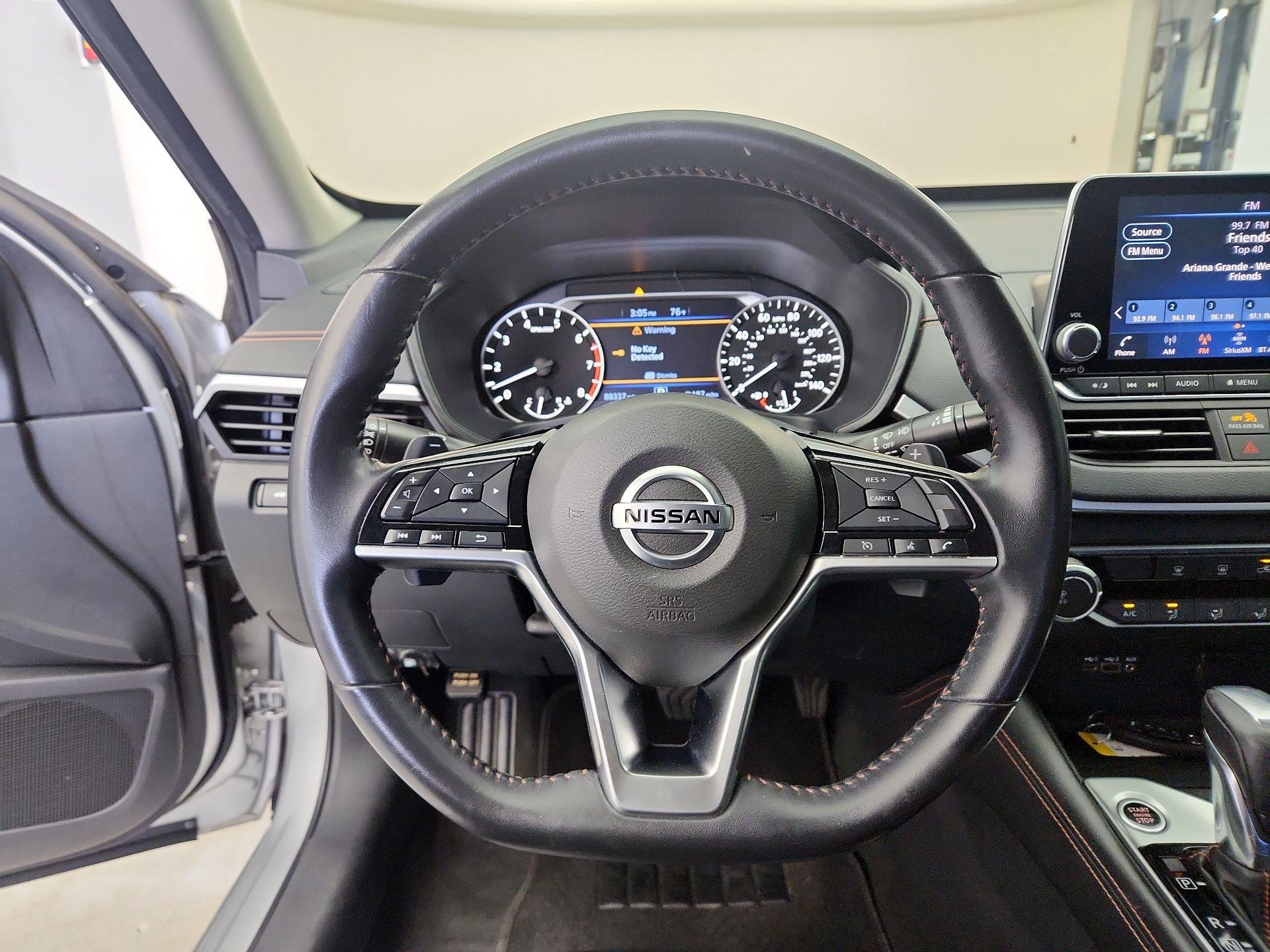 Thumbnail: 2020 Nissan Altima - 10