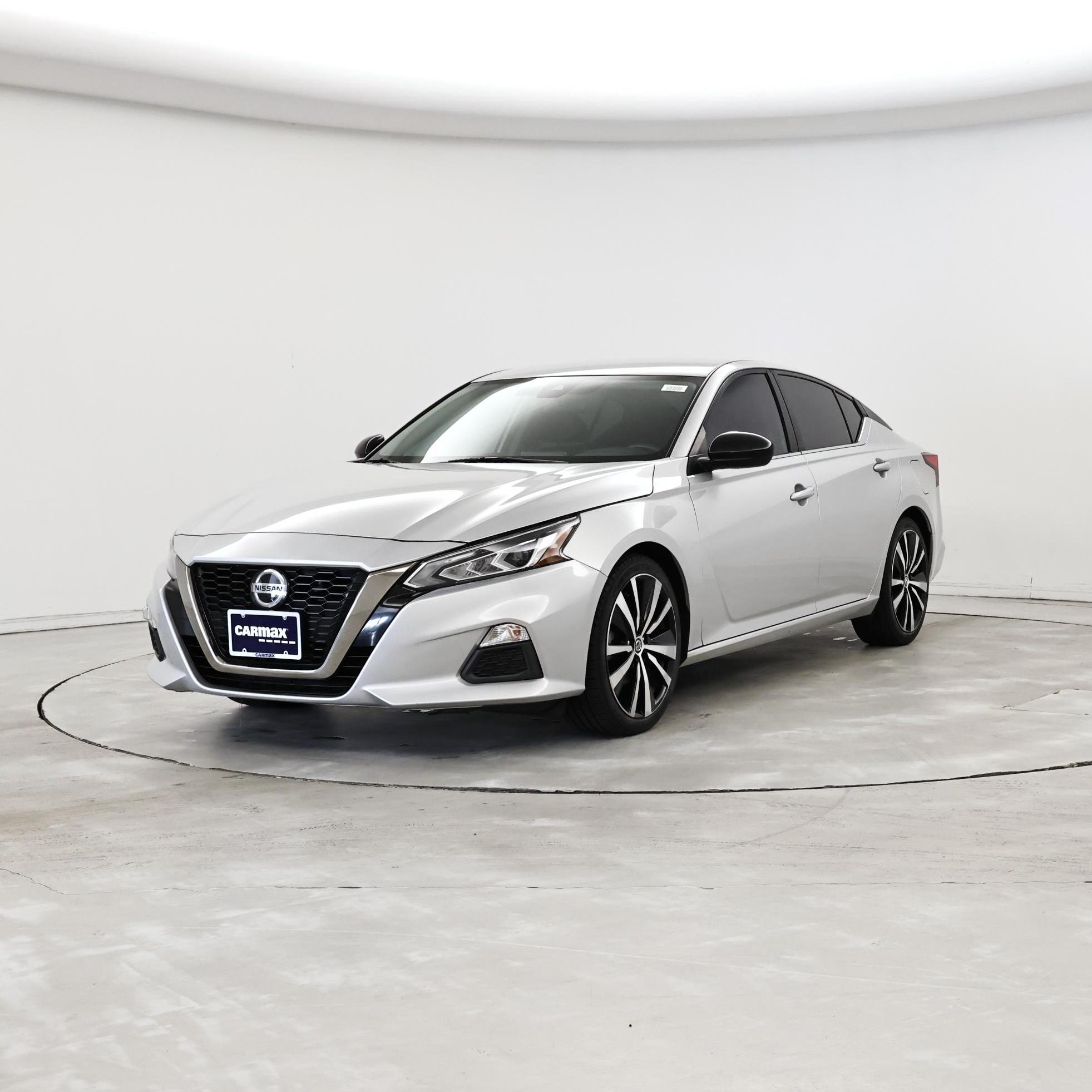 Thumbnail: 2020 Nissan Altima - 4