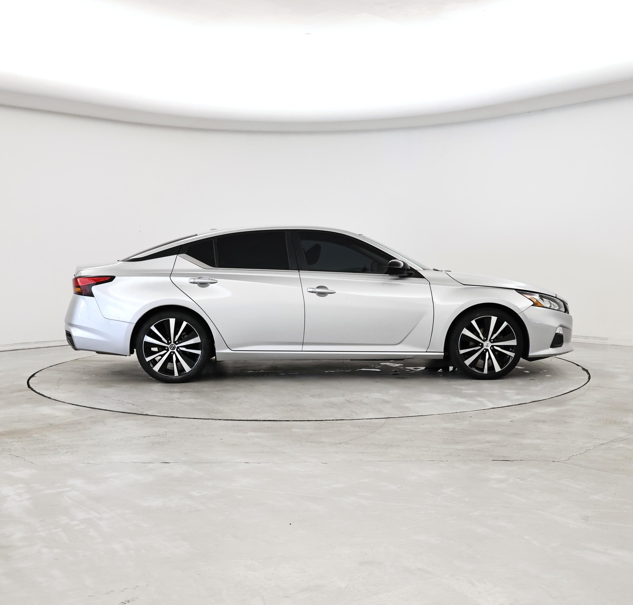 Thumbnail: 2020 Nissan Altima - 7