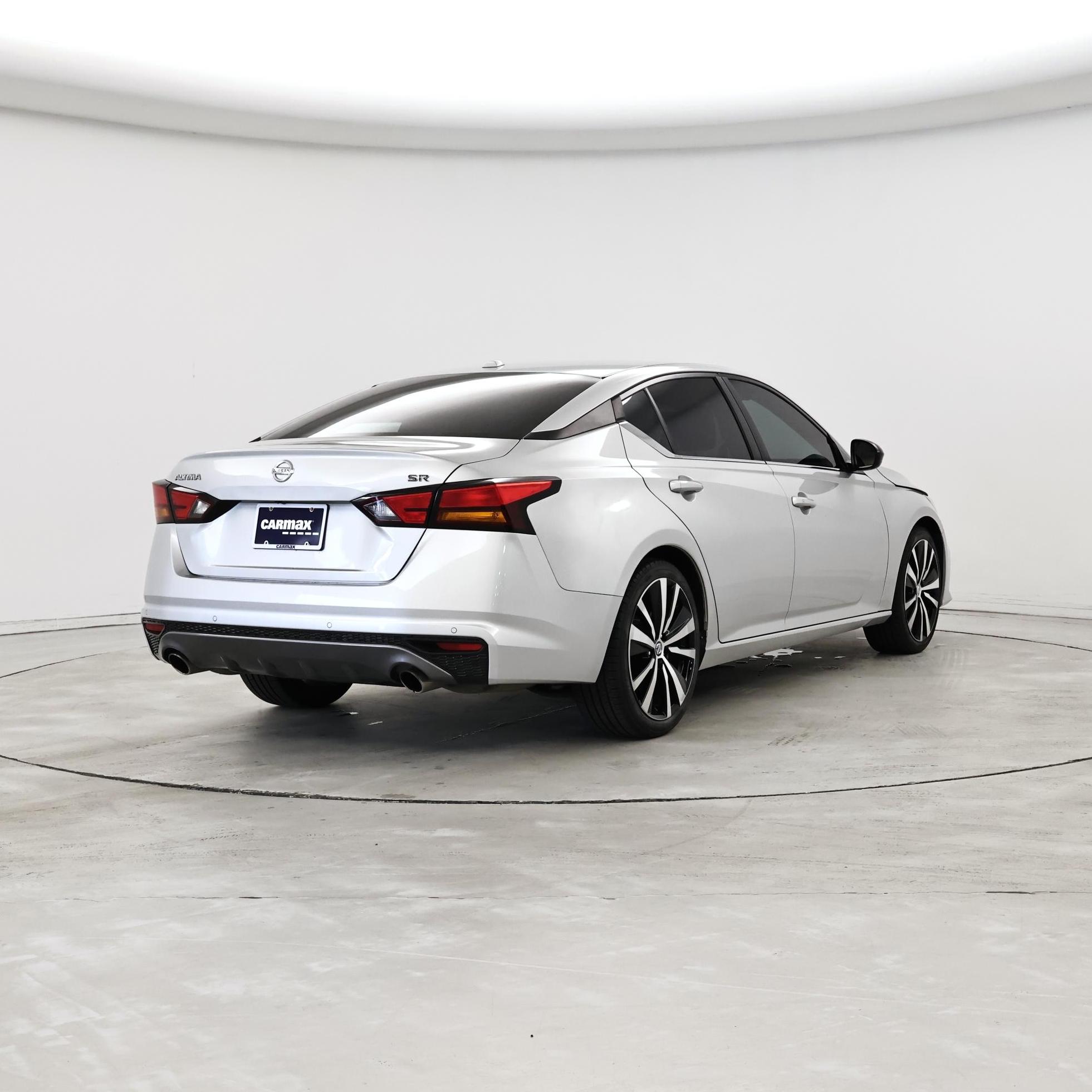 Thumbnail: 2020 Nissan Altima - 8