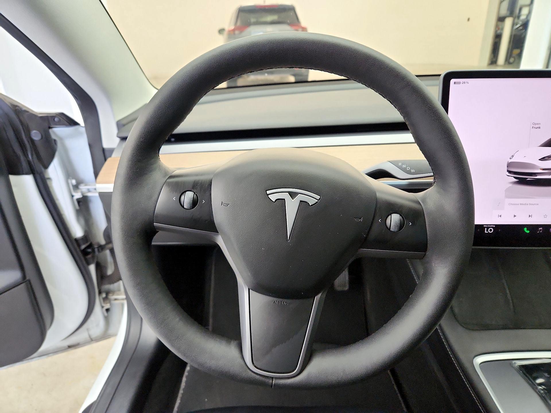Thumbnail: 2022 Tesla Model 3 - 10