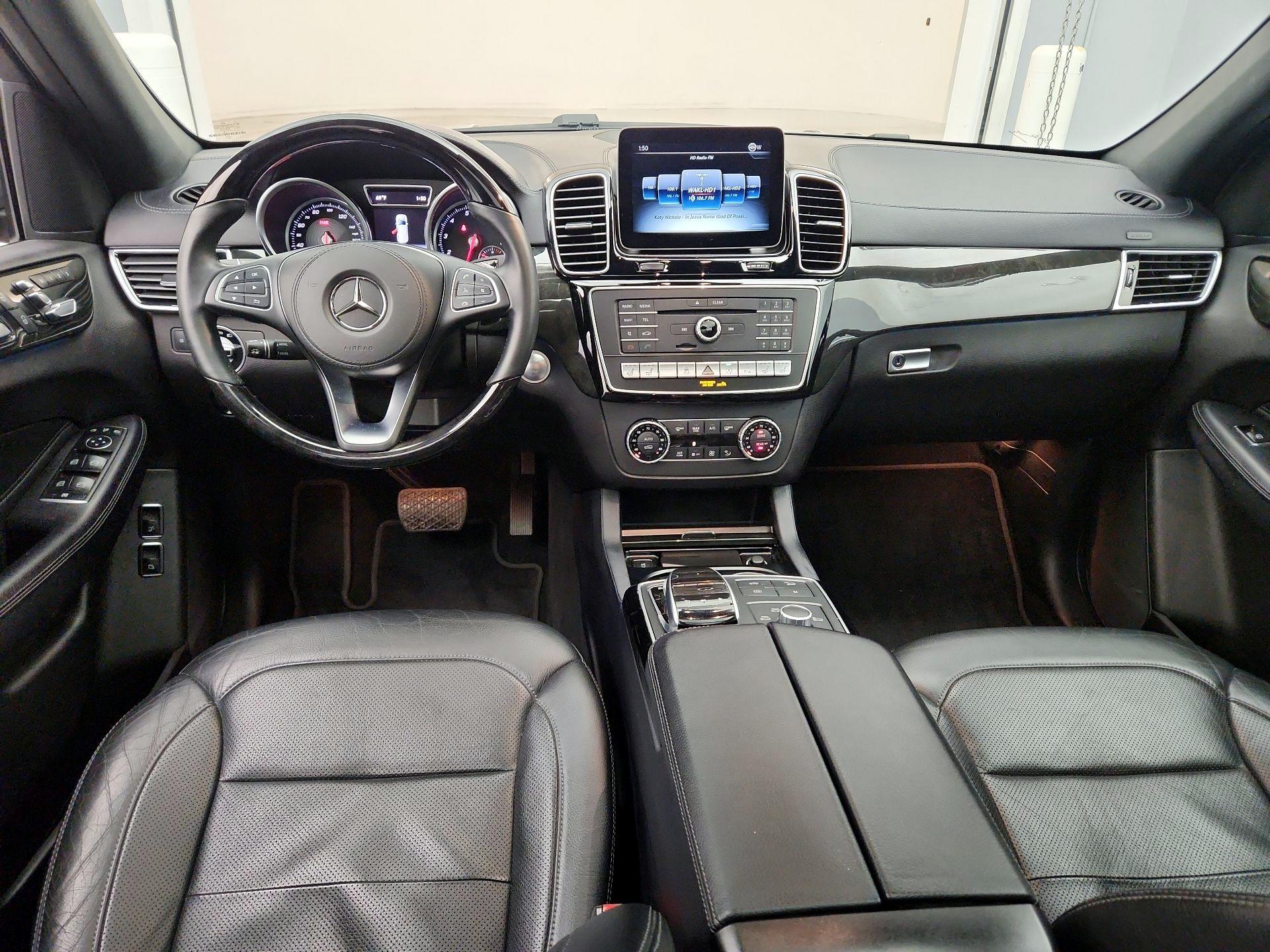 Thumbnail: 2018 Mercedes-Benz GLS - 9