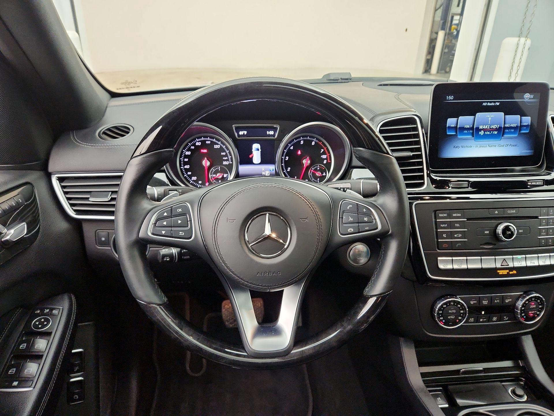 Thumbnail: 2018 Mercedes-Benz GLS - 10