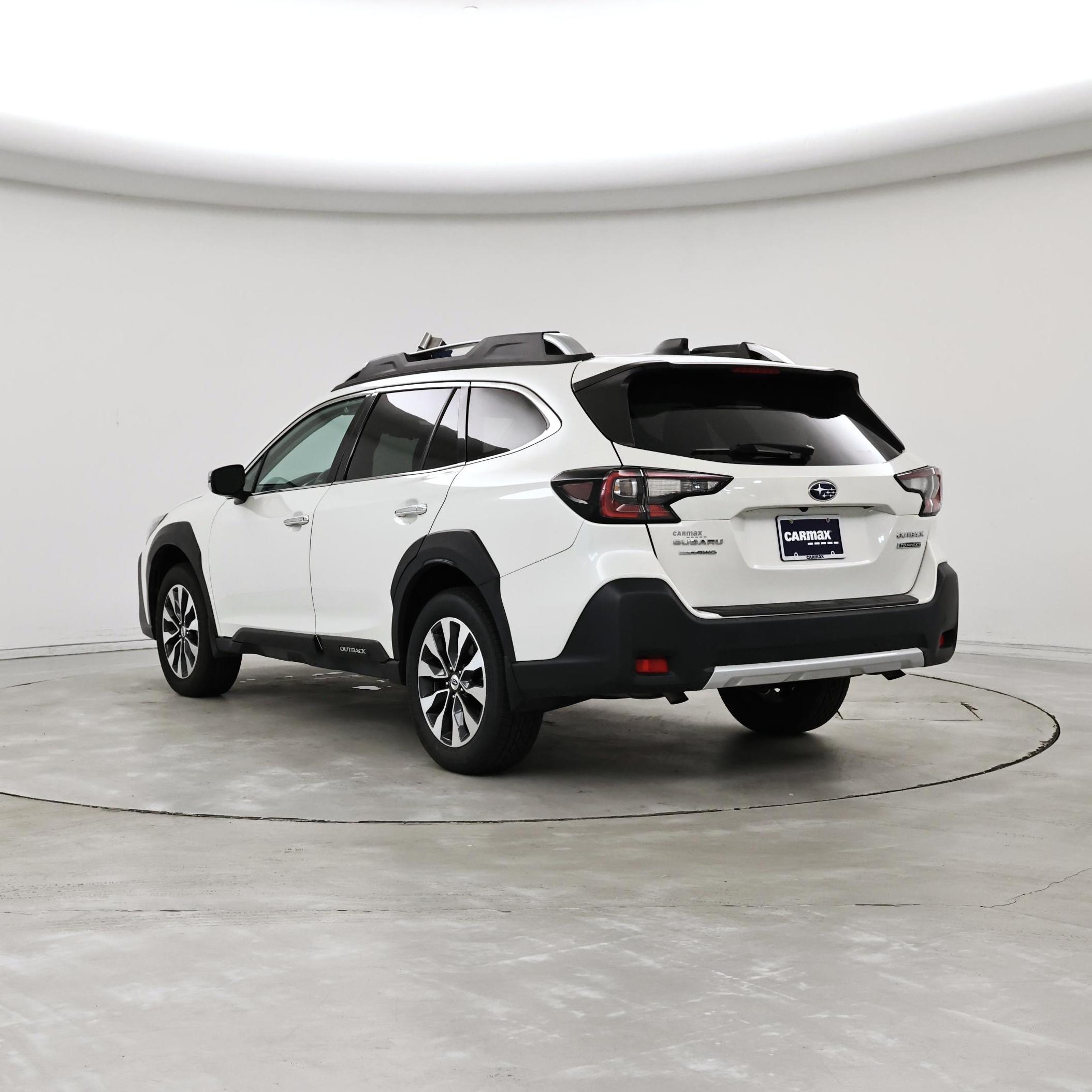 Thumbnail: 2023 Subaru Outback - 2
