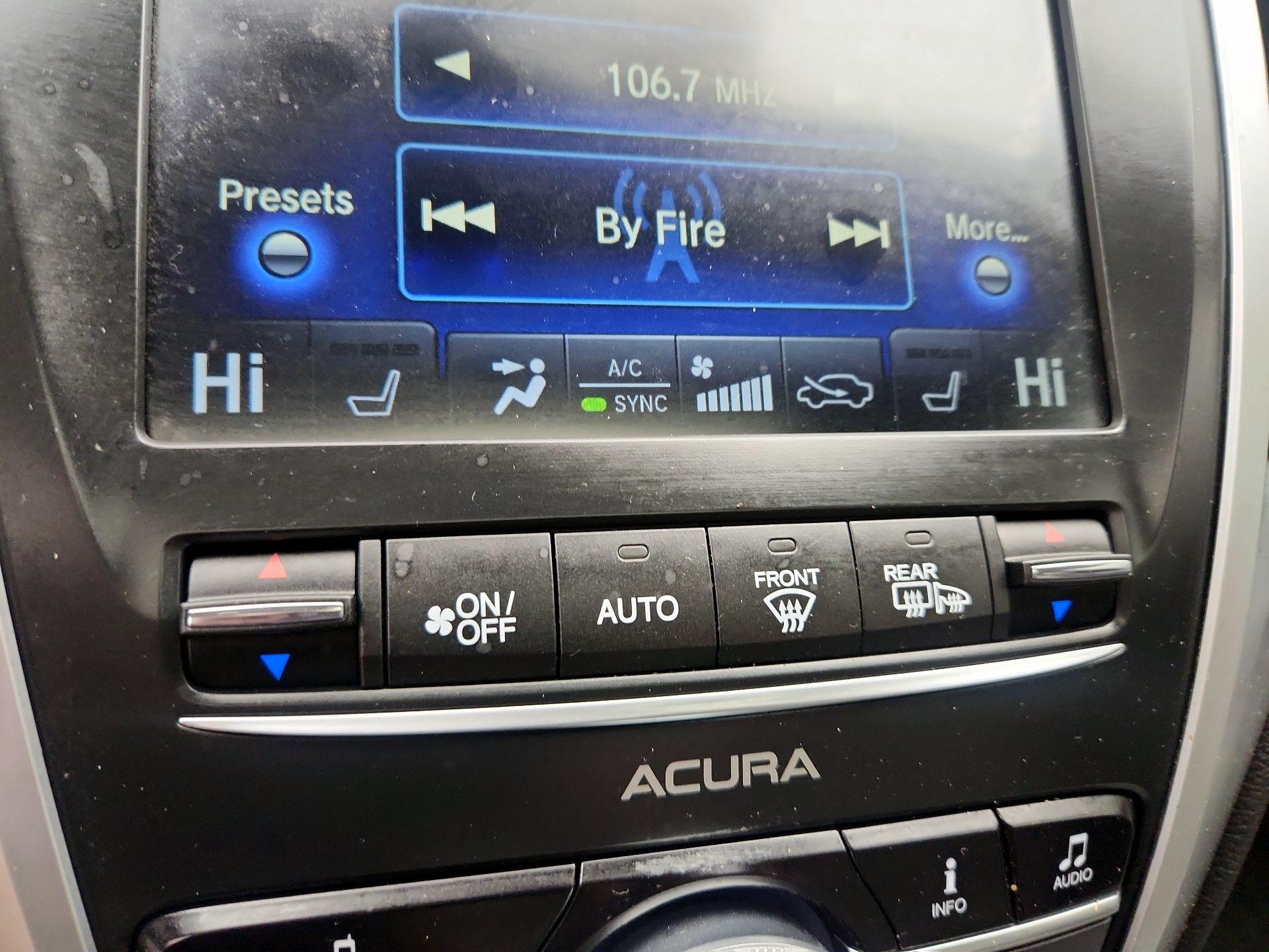 Thumbnail: 2015 Acura TLX - 16