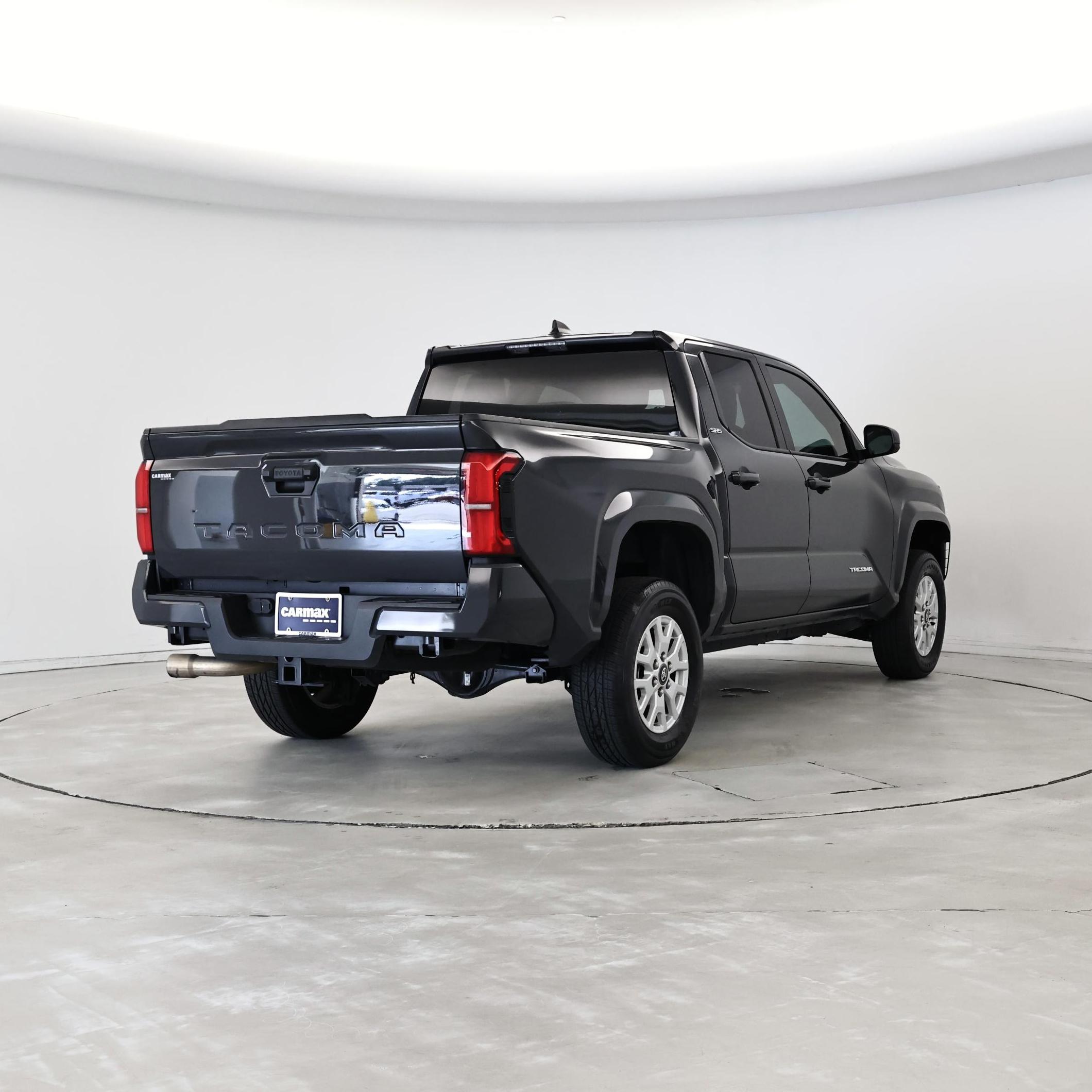 Thumbnail: 2024 Toyota Tacoma - 8
