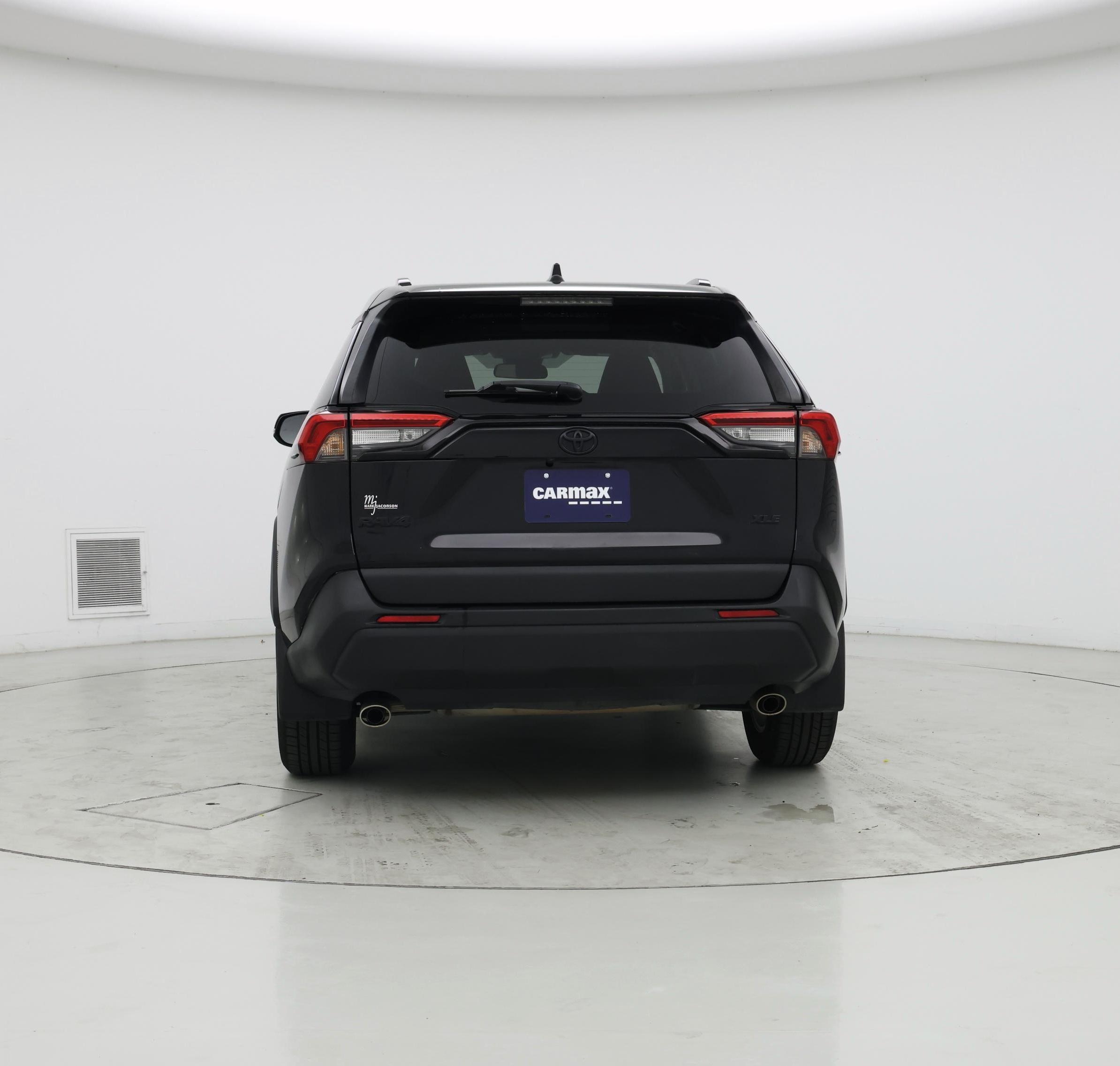 Thumbnail: 2021 Toyota RAV4 - 6