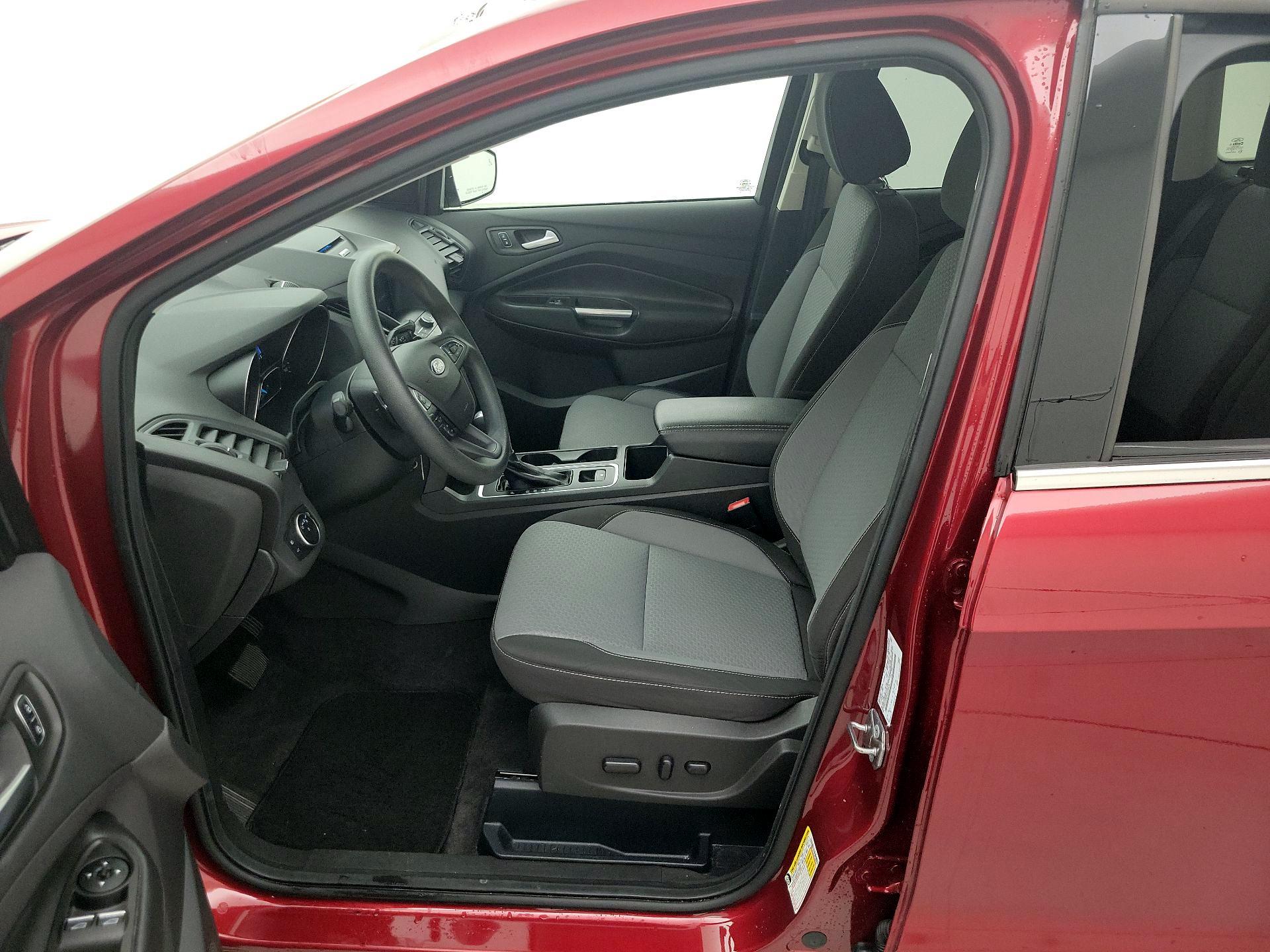 Thumbnail: 2017 Ford Escape - 11