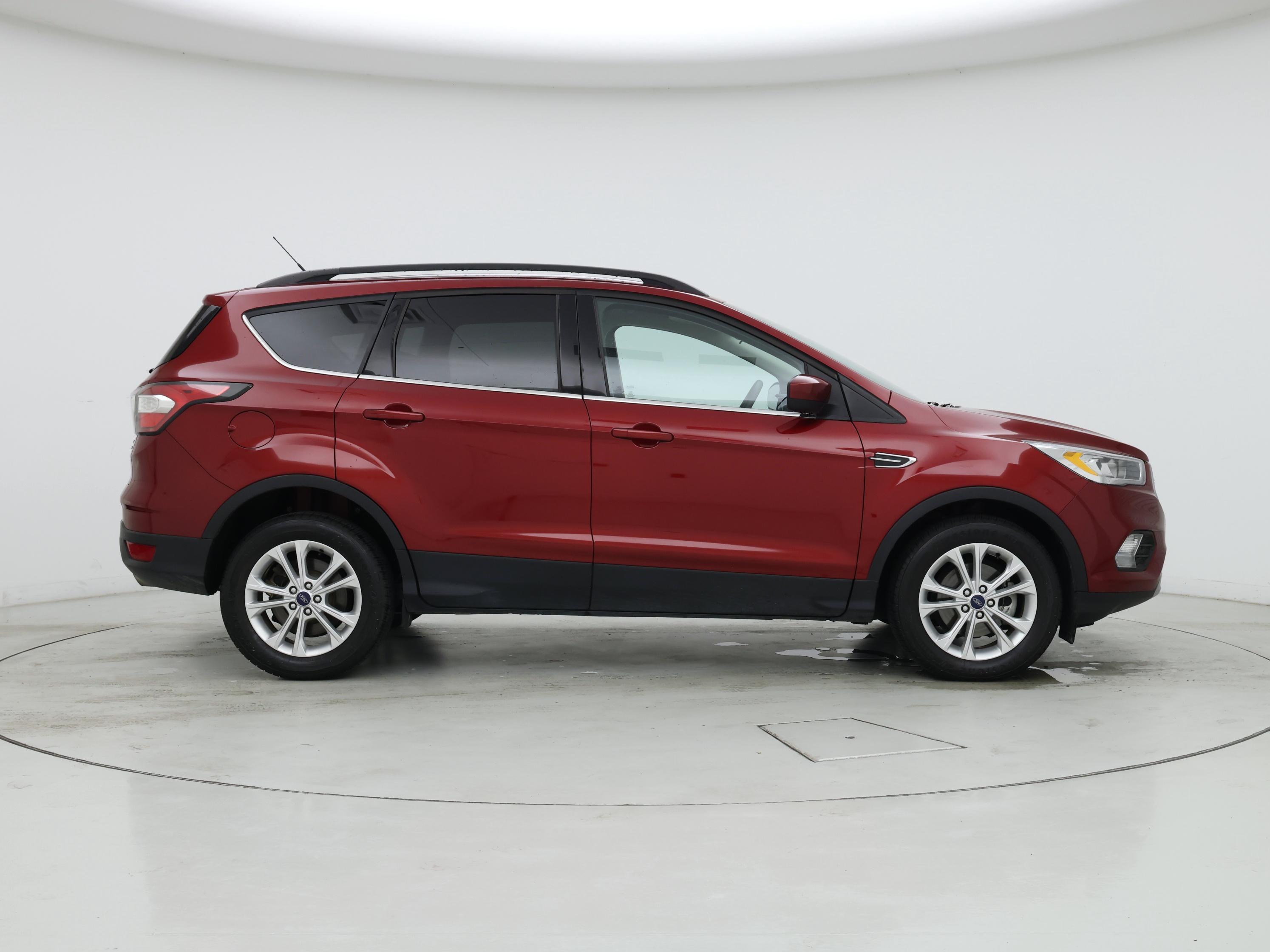Thumbnail: 2017 Ford Escape - 7