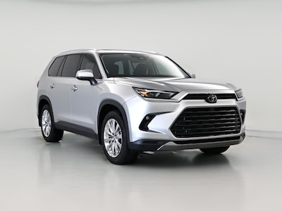 Silver 2024 Toyota Grand Highlander Platinum