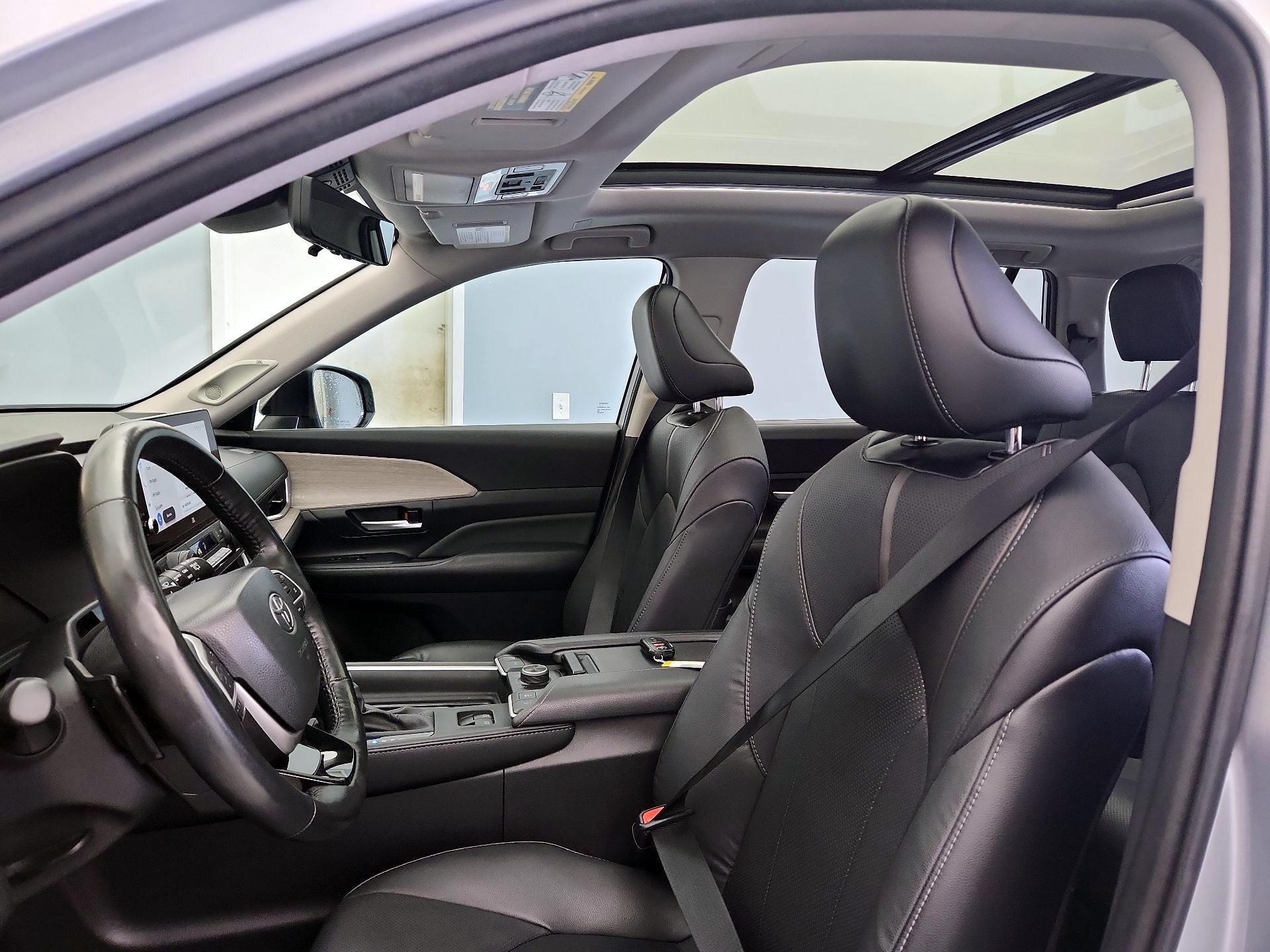 Thumbnail: 2024 Toyota Grand Highlander - 19