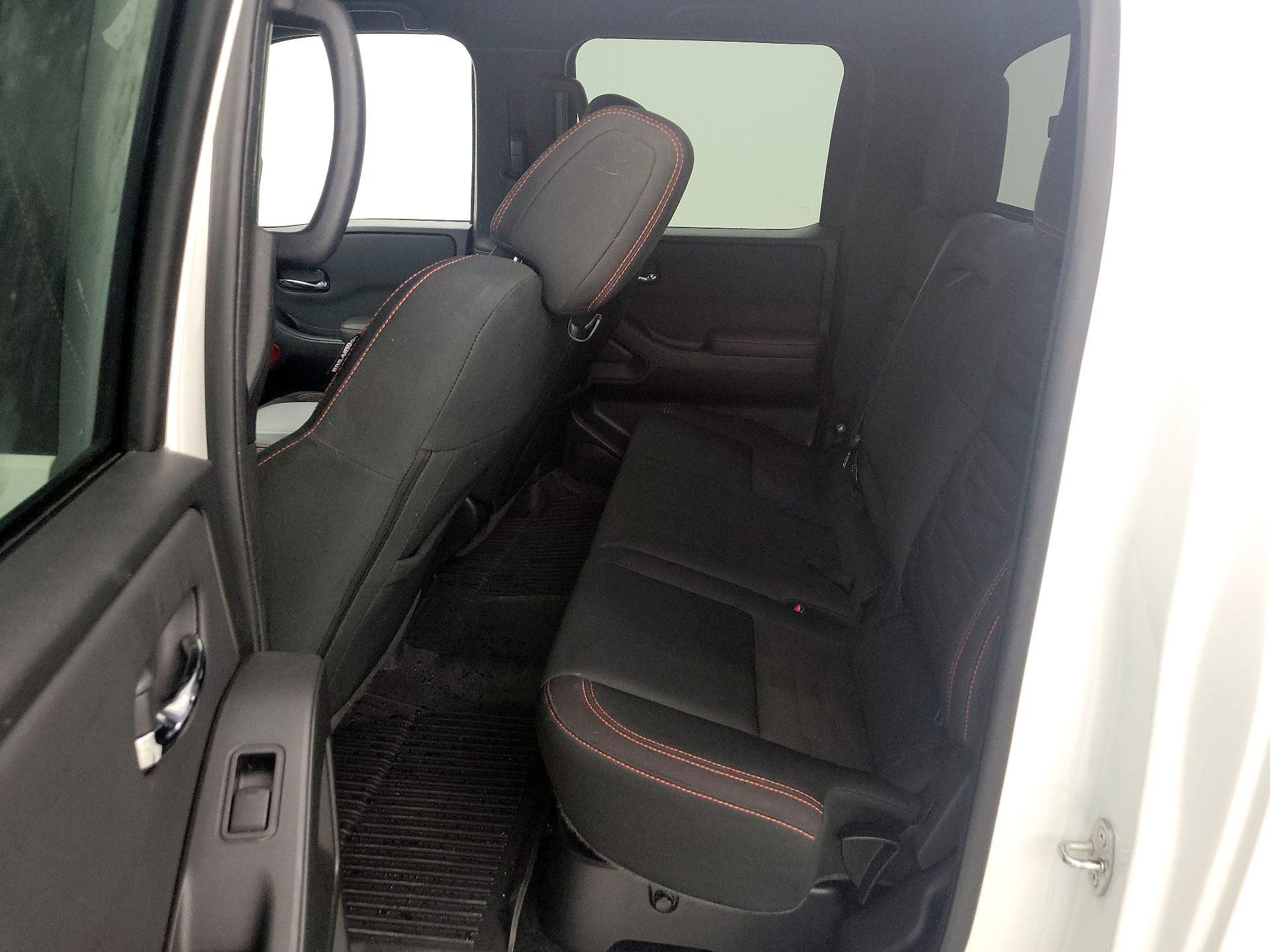 Thumbnail: 2022 Nissan Frontier - 19